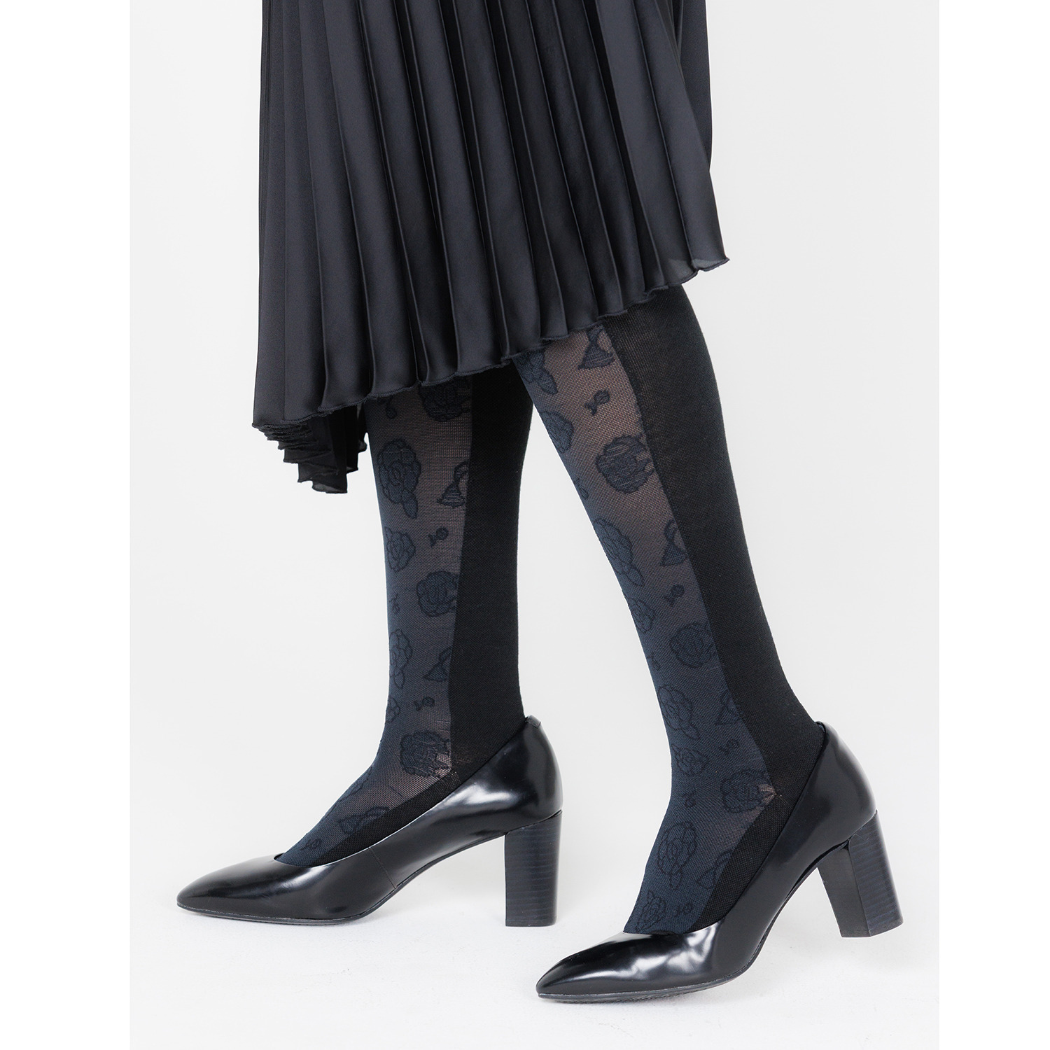 楽キュッと 日本製　独自の着圧設計 綿混ハイソックス ２足セット