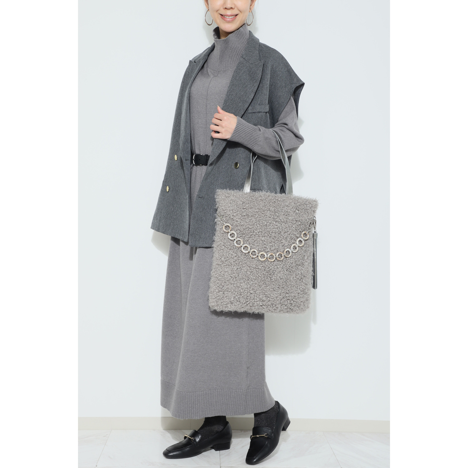 ベルモサ プードルフェイクファー 軽量　Ａ４対応 トートバッグ