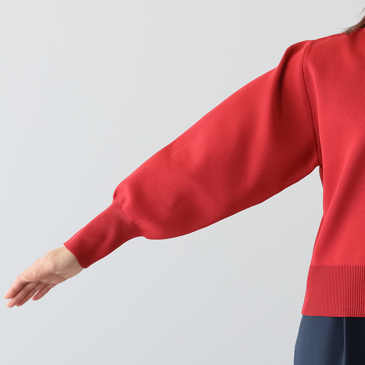 イロプライム ふんわりシルエットの 華やかニットポロシャツ