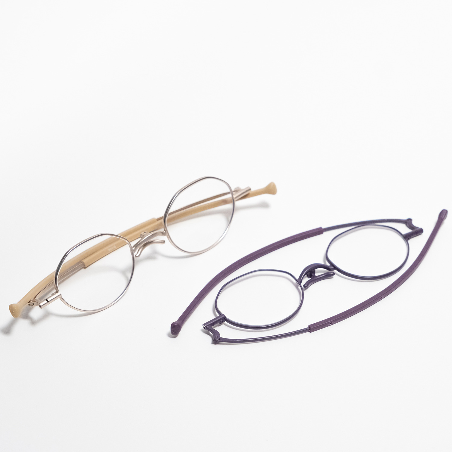 ＳｌｉＳｅｅ （スライシー） 紫外線９９％以上＆ ブルーライトをカット 軽量＆薄型設計 リーディンググラス