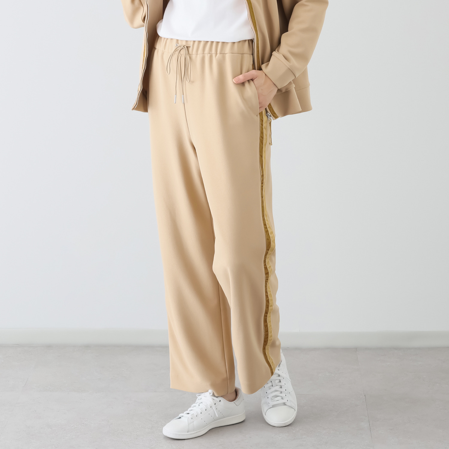 アンドスピカ 裏起毛裏地付 ジョーゼットジャージー ストレートパンツ