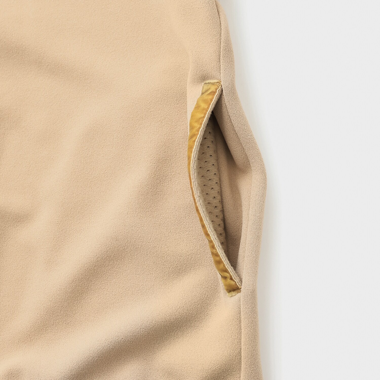 アンドスピカ ジョーゼットジャージー リボンアクセント フーディープルオーバー