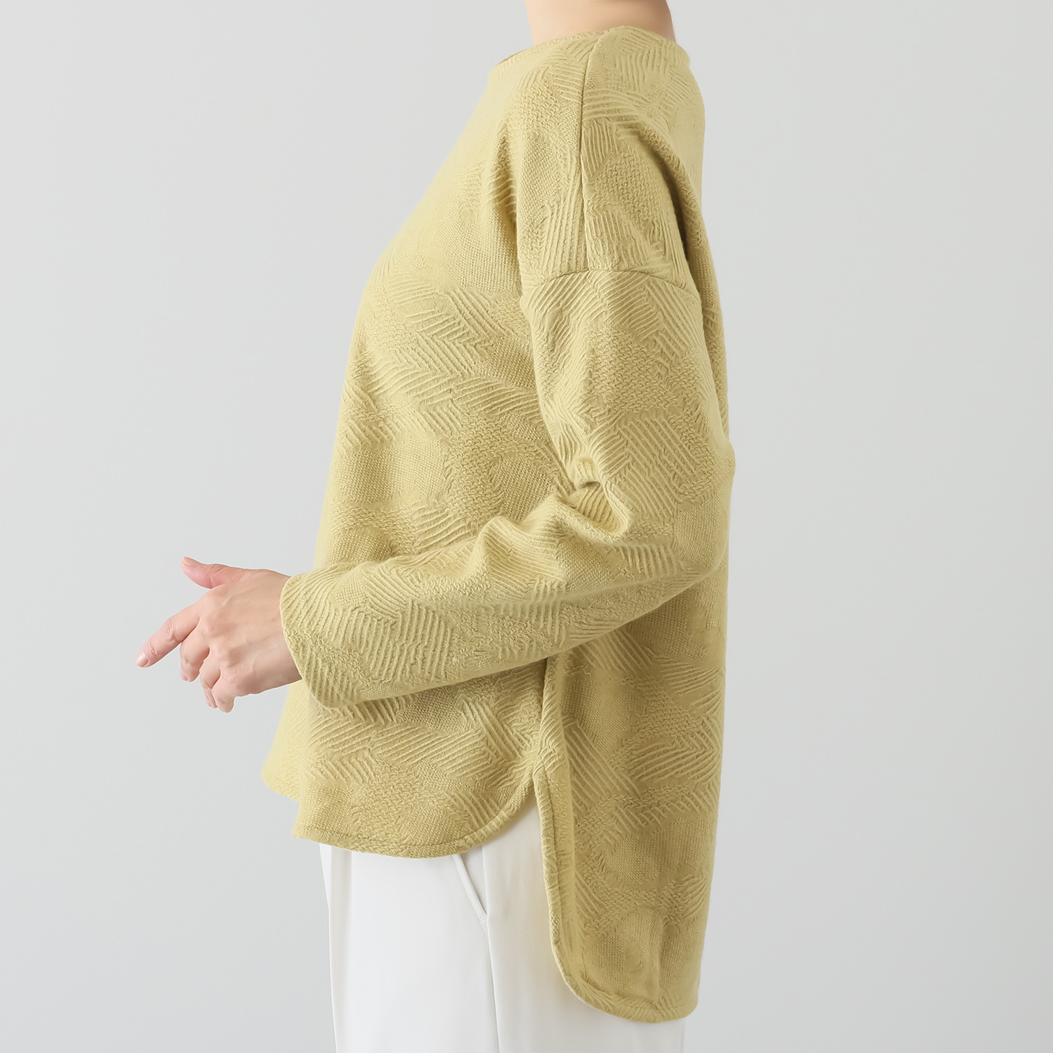 プレンディソール 幾何学柄 バルキージャガード プルオーバー