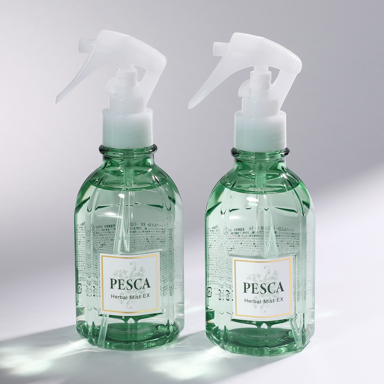ペスカ いつでも手軽に保湿ケア 厳選保湿成分配合の ミスト状保湿美容水 新ハーバルミスト　ＥＸ ２００ｍｌサイズ ２本セット 