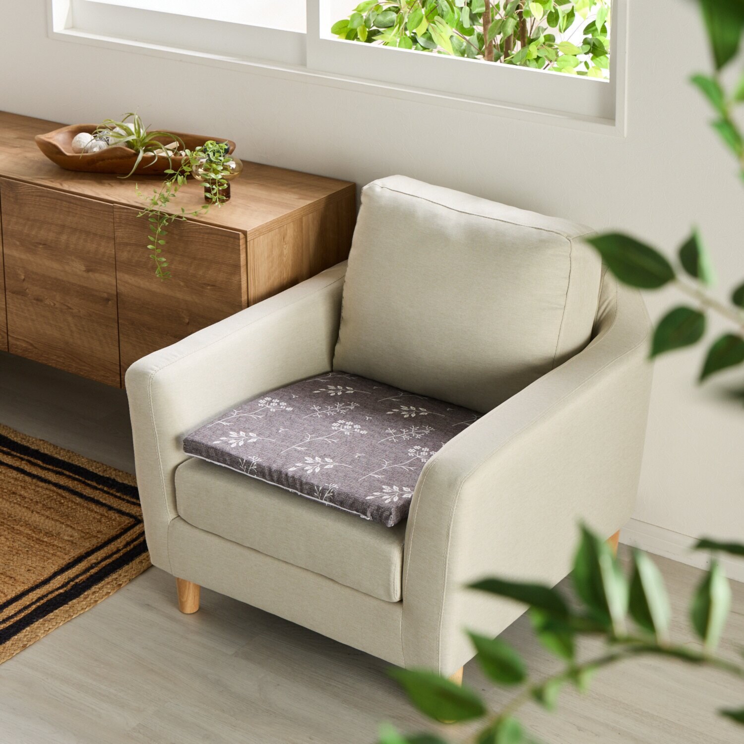 ソファーの座面に敷いて 快適な座り心地復活！ セーブルファータッチ 復活ソファーシート ＜１人掛用＞