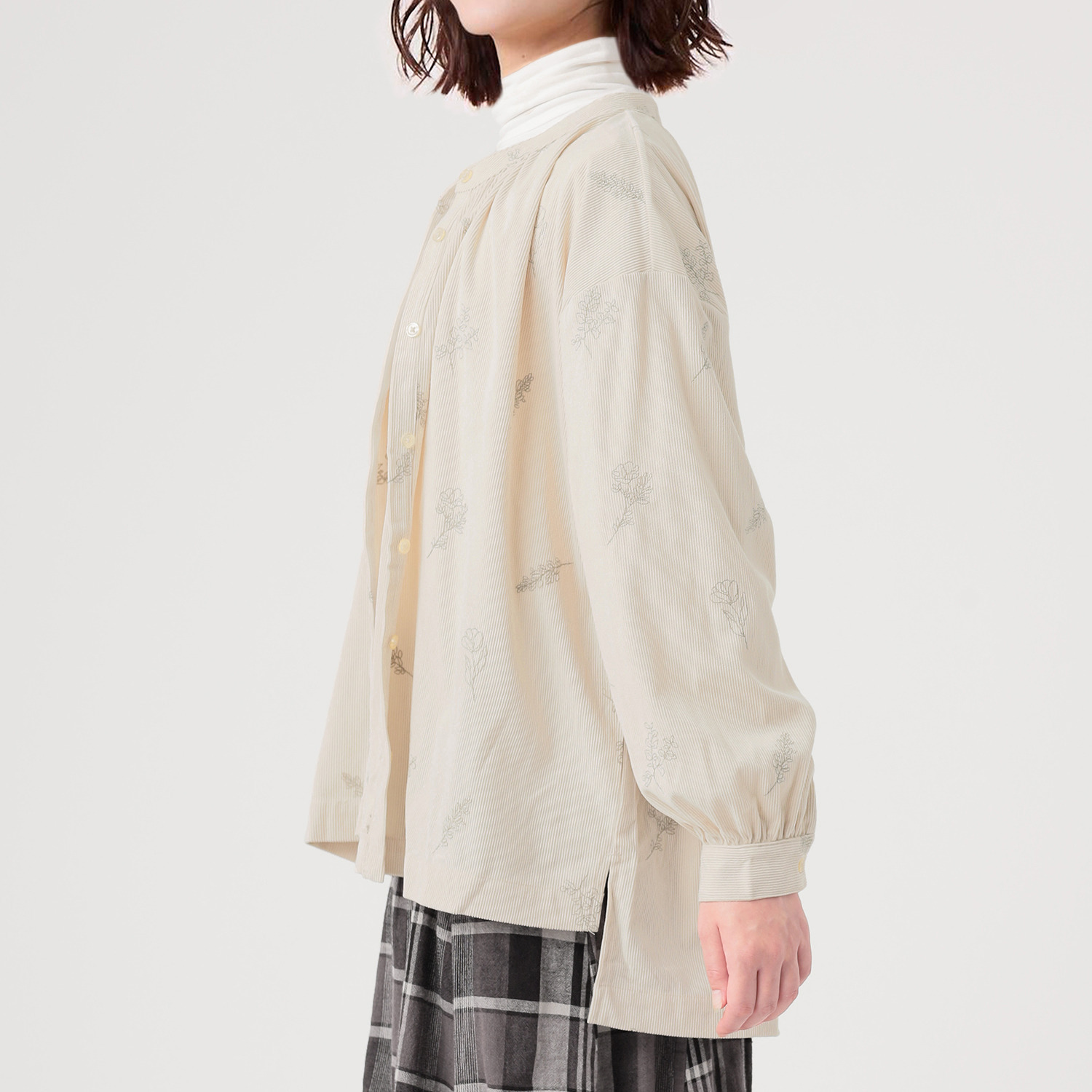エムエムオー コーデュロイ 刺しゅうブラウス