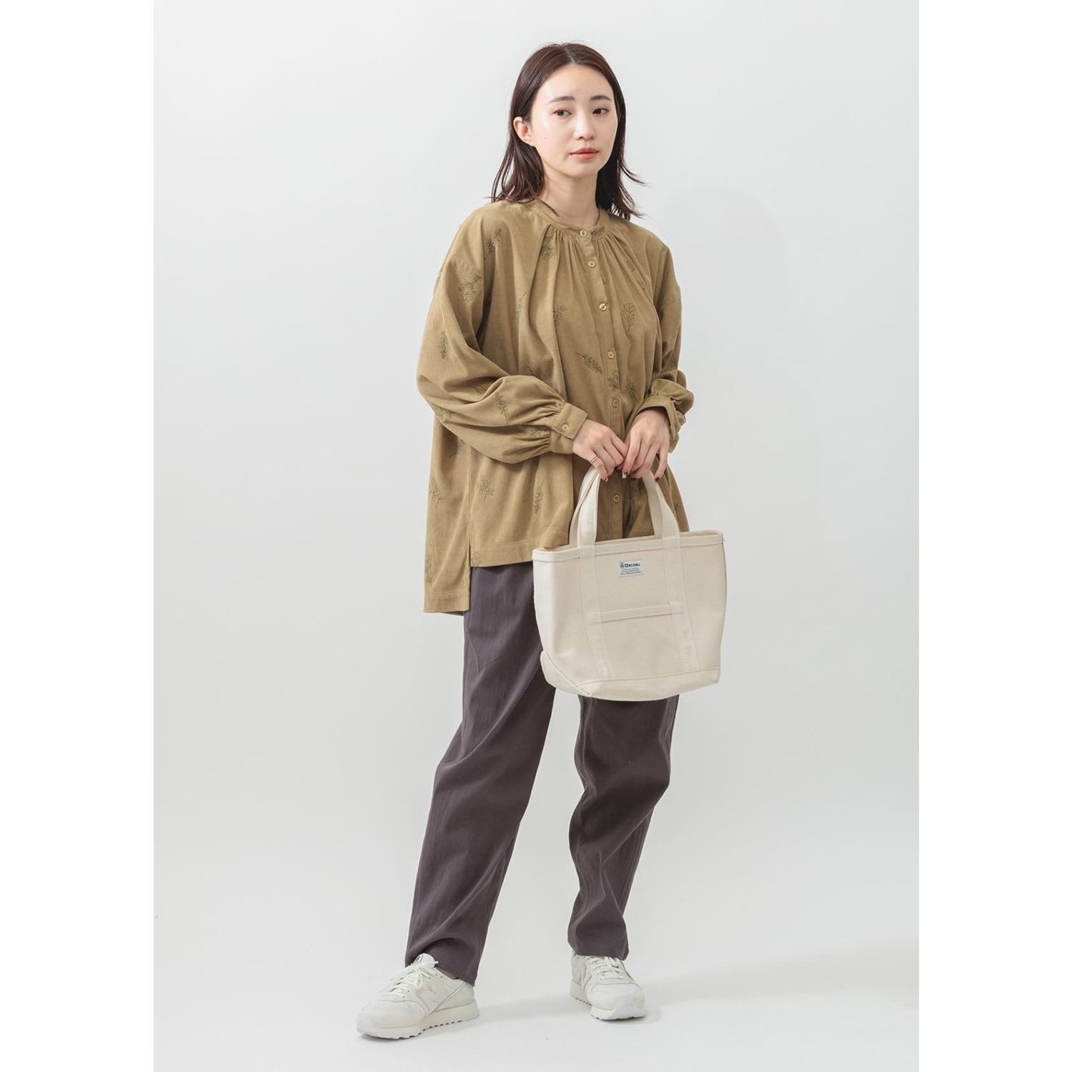 エムエムオー コーデュロイ 刺しゅうブラウス