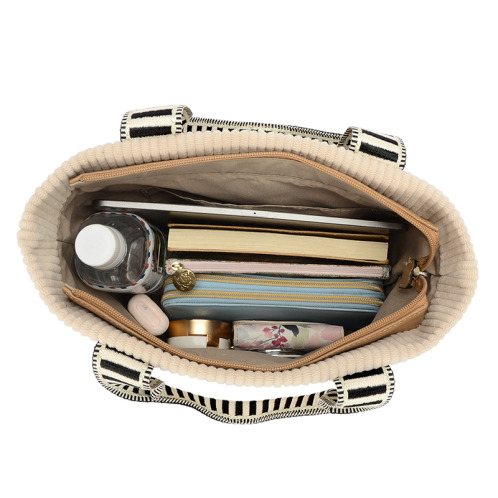 ラルジュ ボーダーハンドル 前ポケットトートバッグ