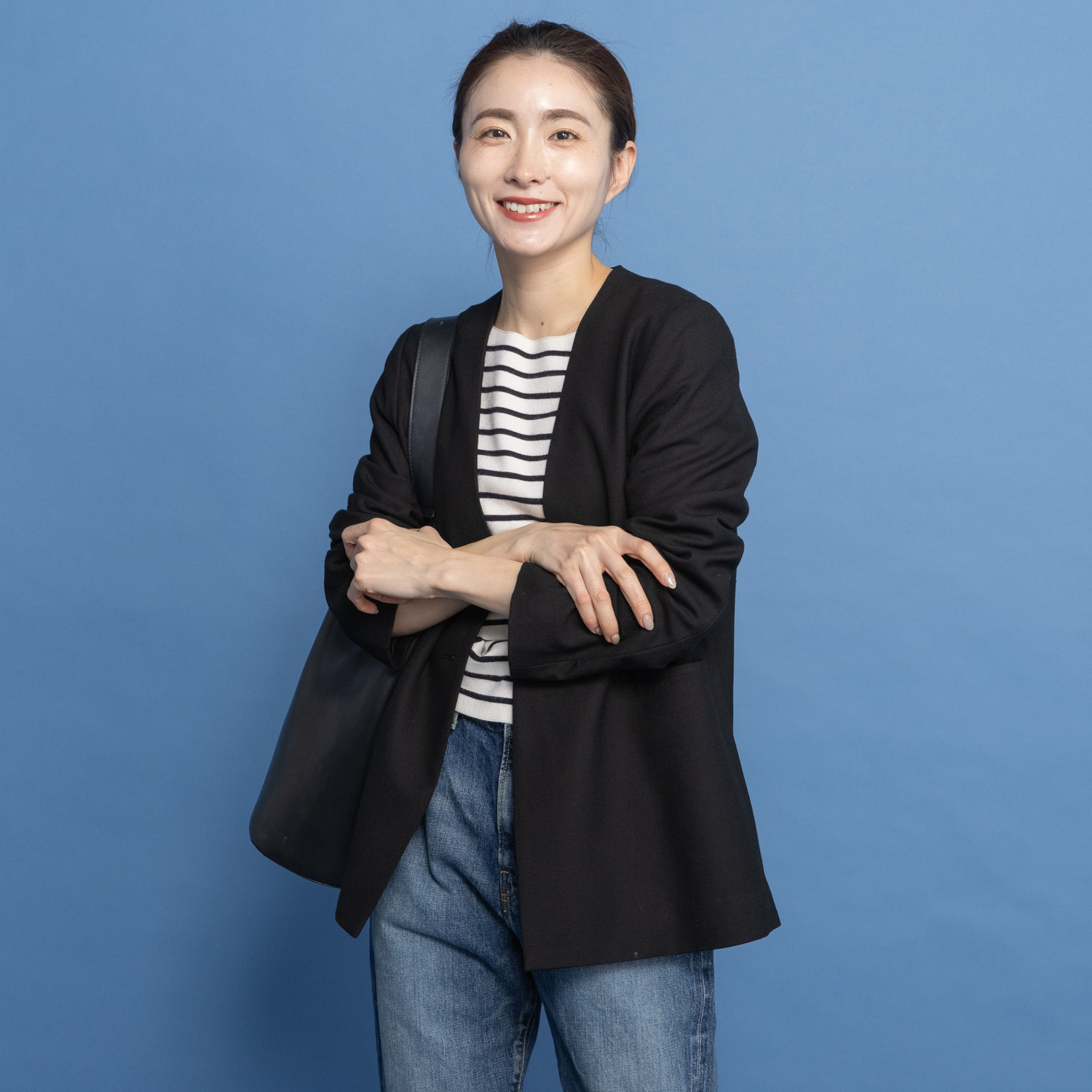 レア　ジェム 品良く、着やすく、美しく ウールトリアセテート混 ノーカラージャケット