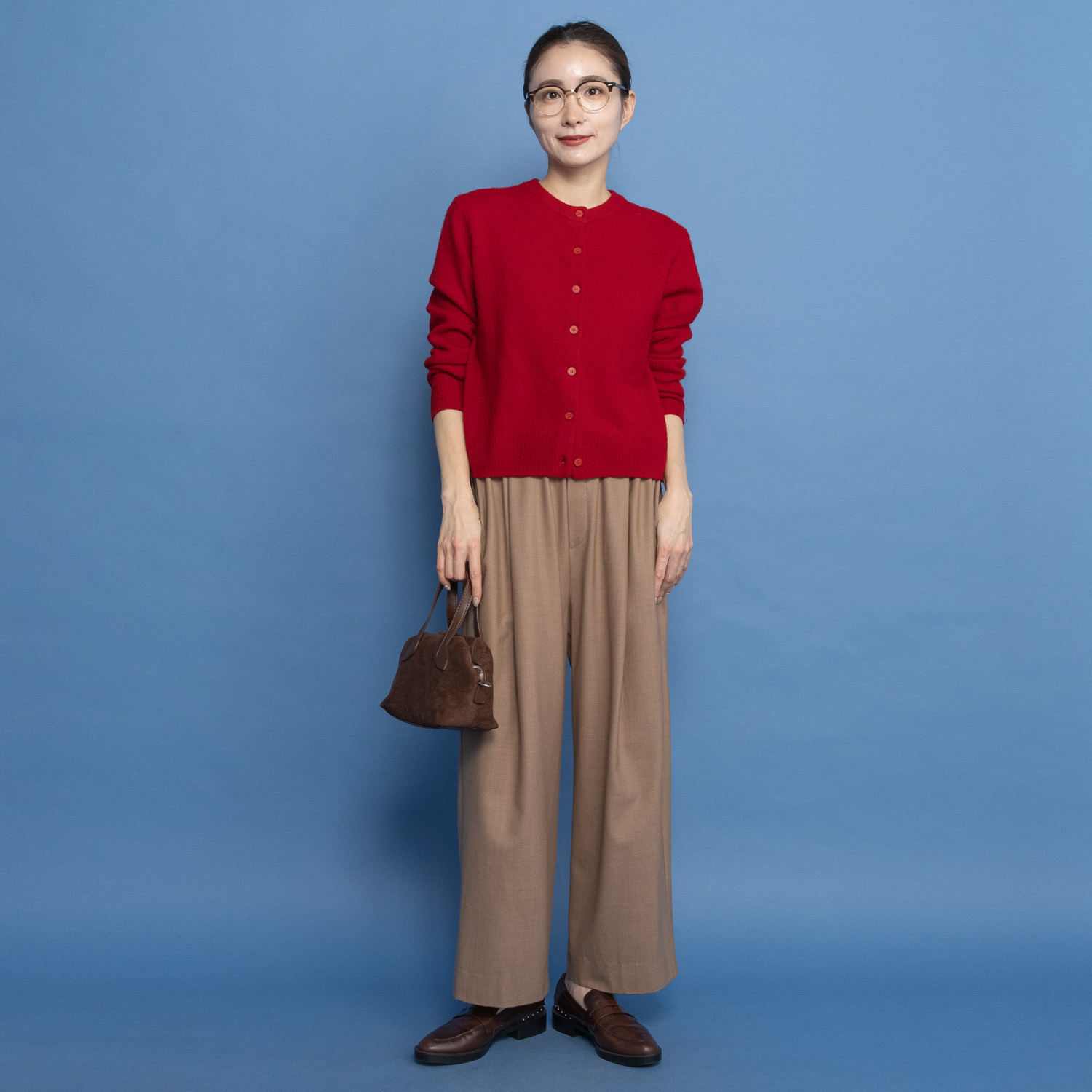 レア　ジェム 品良くラクに ウールトリアセテート混 タックストレートパンツ