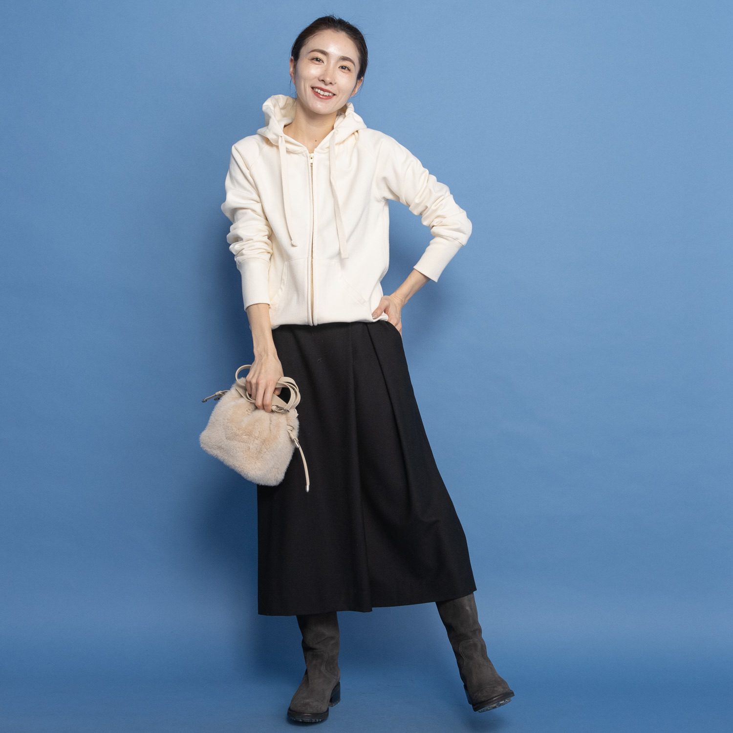 レア　ジェム ウールトリアセテート混 タックデザイン Ｉラインスカート