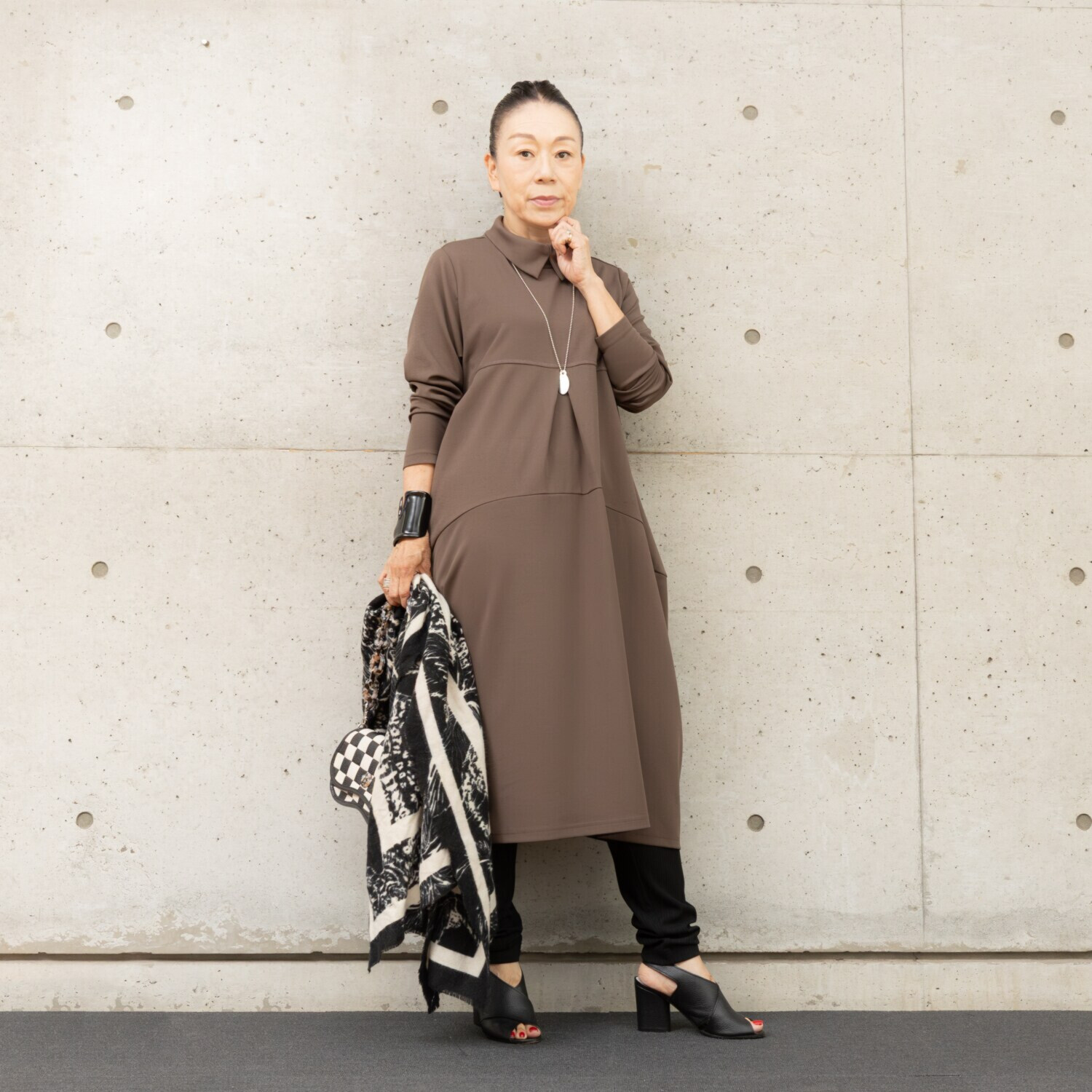 ヒロコ　デシネール 指１本のゆとり マチ付きソフトリブ １２分丈 レギンスパンツ