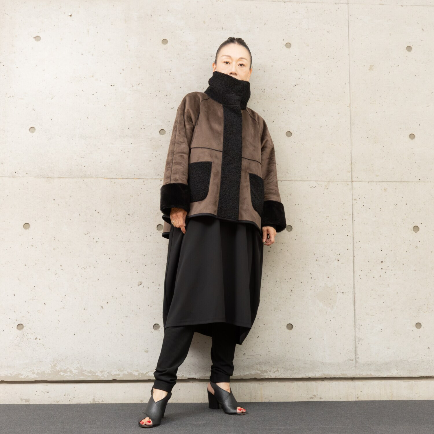 ヒロコ　デシネール 指１本のゆとり マチ付きソフトリブ １２分丈 レギンスパンツ