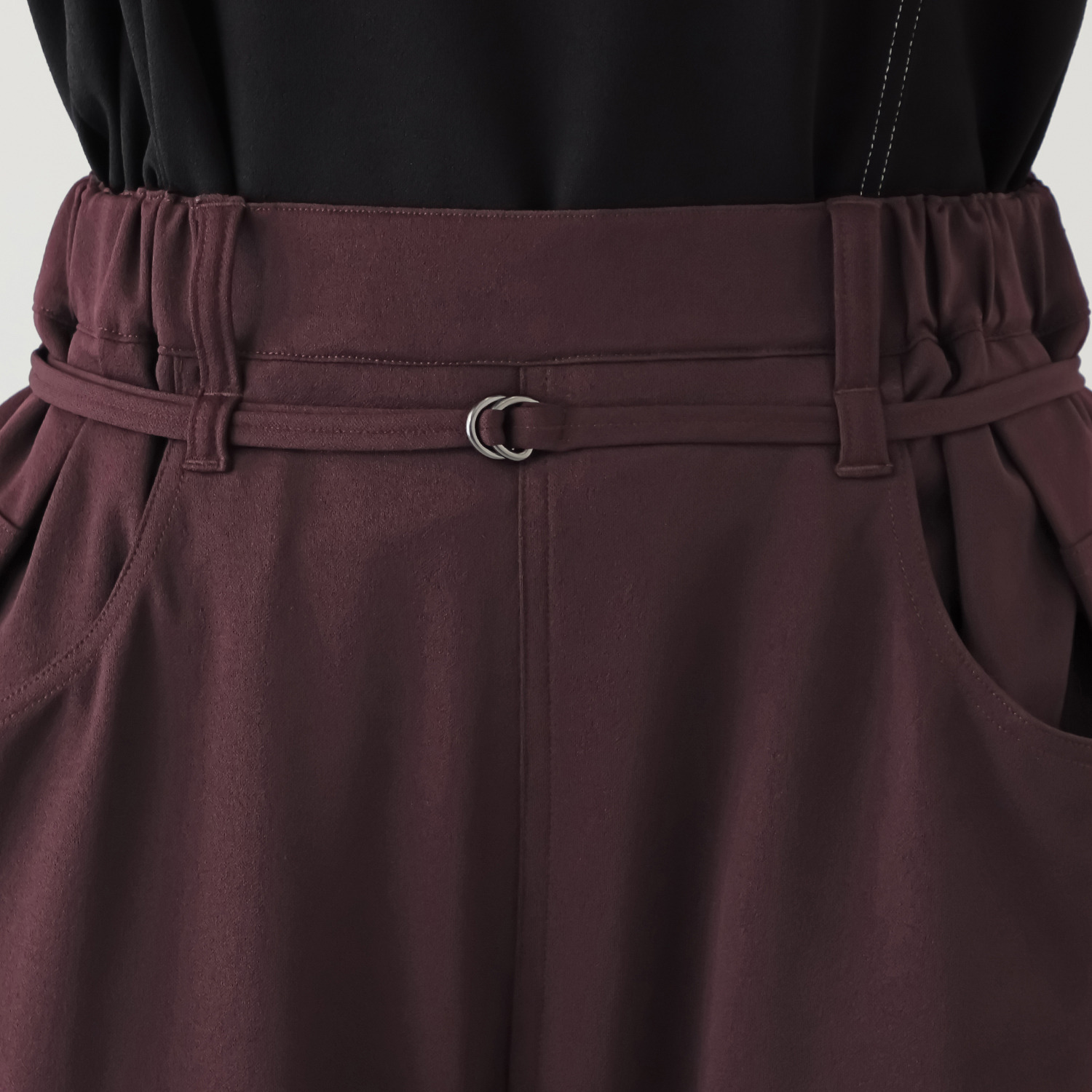 ヒロコ　デシネール ちょこっとモード ソフトバレルシルエット パンツ