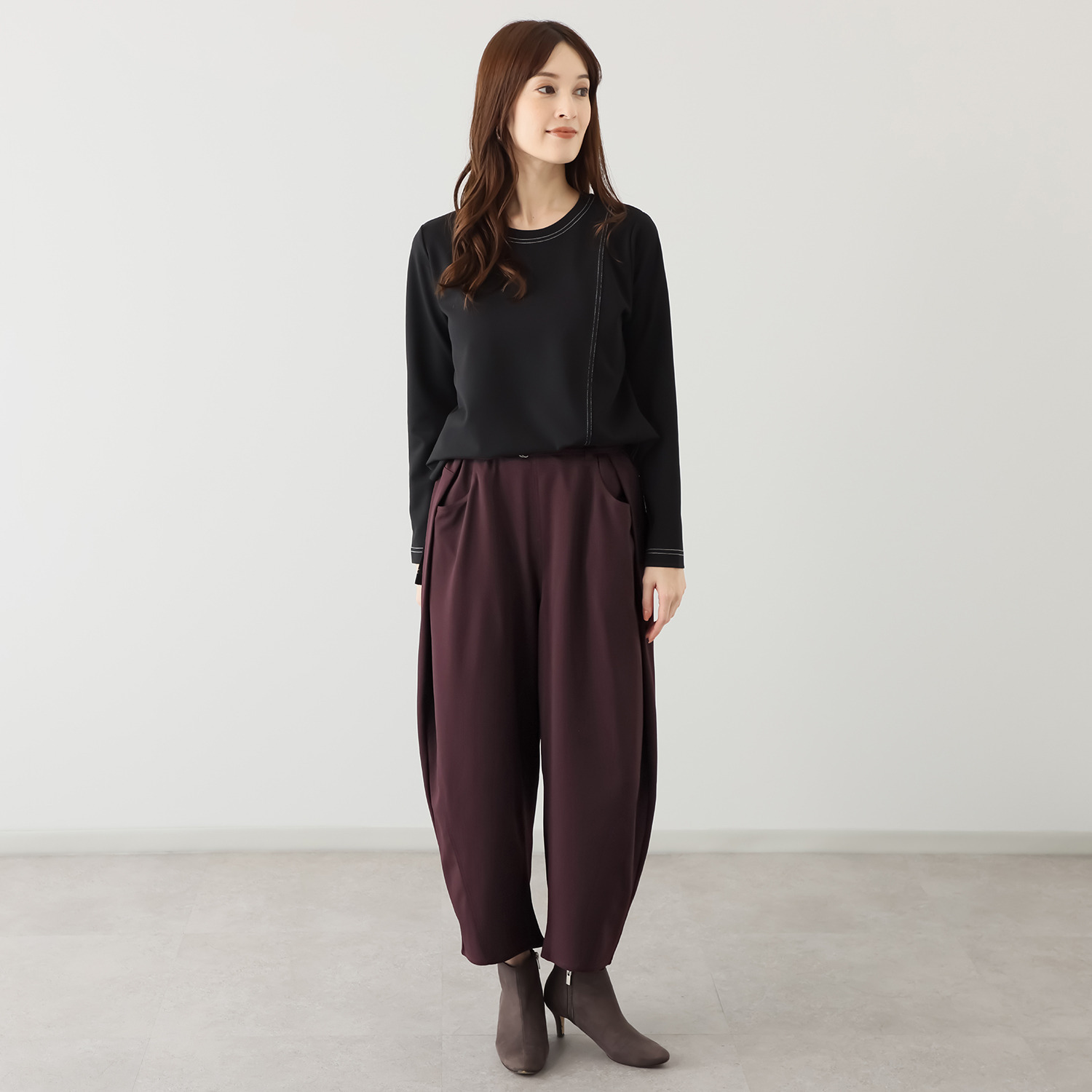 ヒロコ　デシネール ちょこっとモード ソフトバレルシルエット パンツ