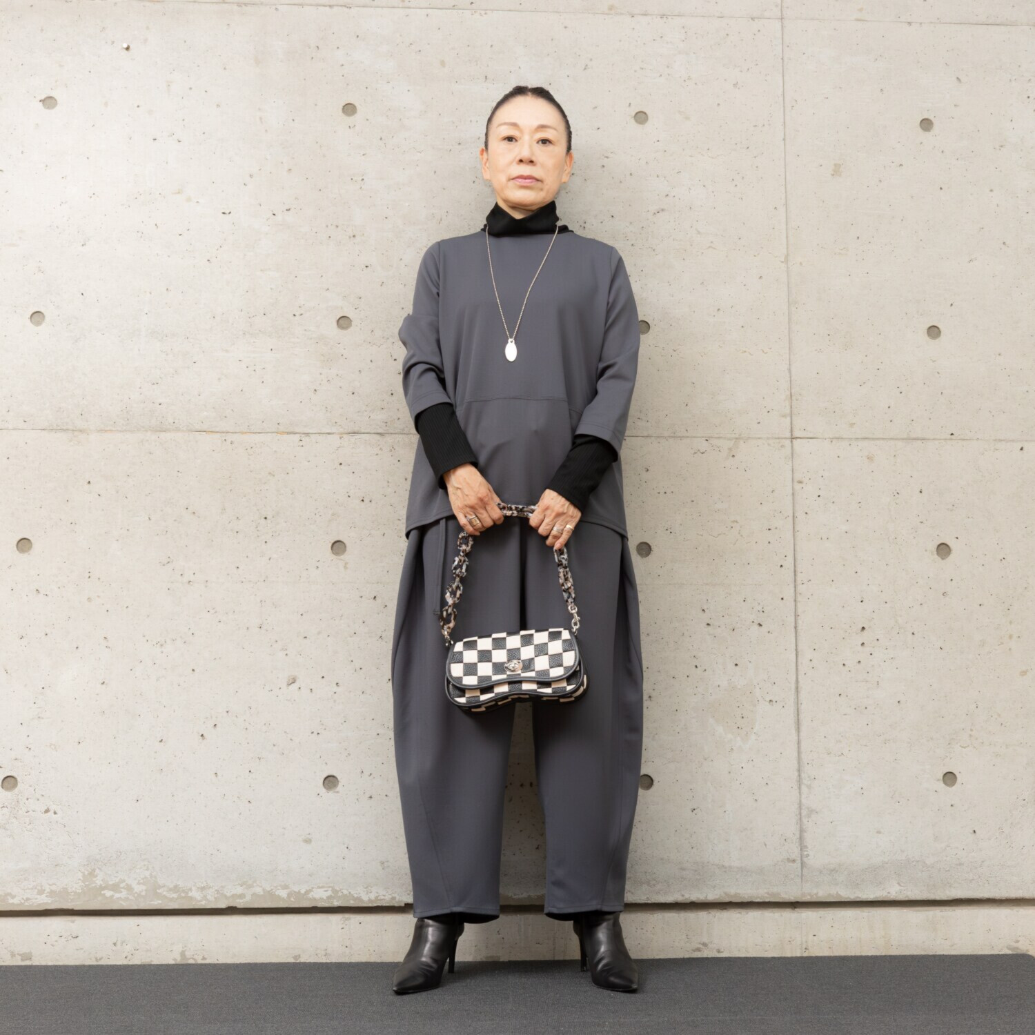 ヒロコ　デシネール ちょこっとモード ソフトバレルシルエット パンツ