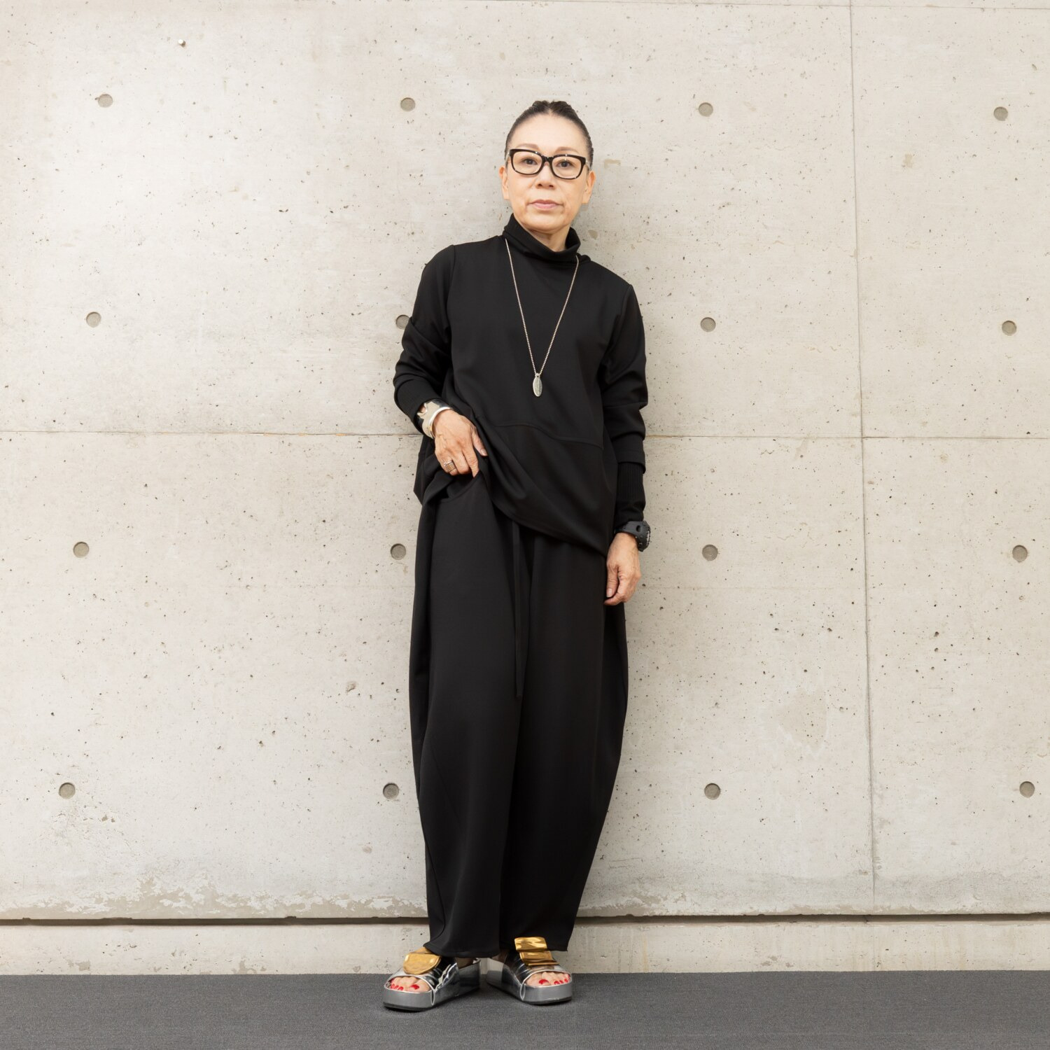 ヒロコ　デシネール ちょこっとモード ソフトバレルシルエット パンツ