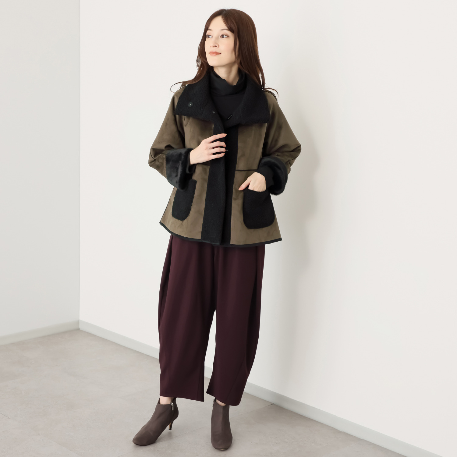 ヒロコ　デシネール ボア＆フェイクファー オフハイネック リバーシブル仕立て Ａラインジャケット