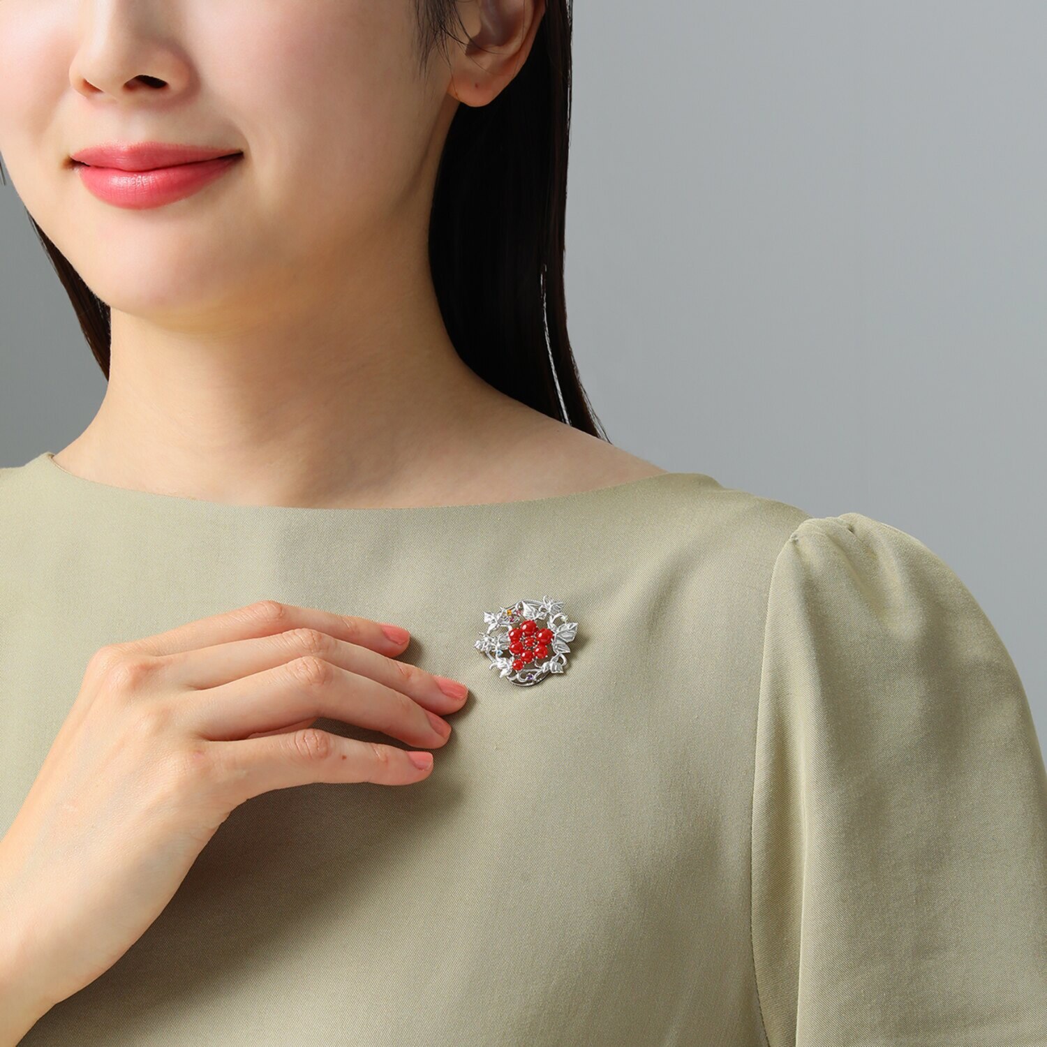 香瑚 シルバー 高知県産血赤珊瑚＆ マルチジェム ぶどうモティーフ ペンダントブローチ