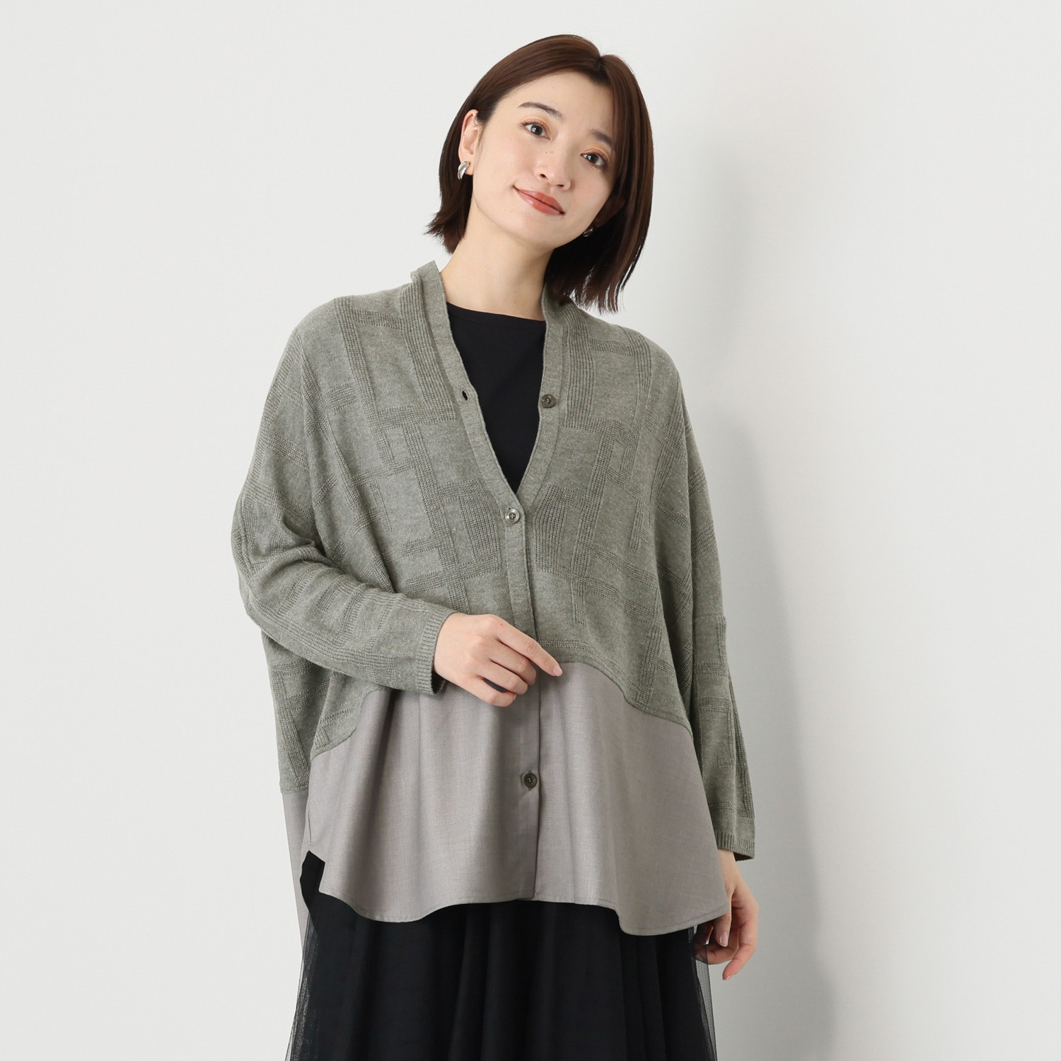 ヨシヨシ バイ　ピージェイ オーバーサイズシルエット 異素材切替 デザインカーディガン