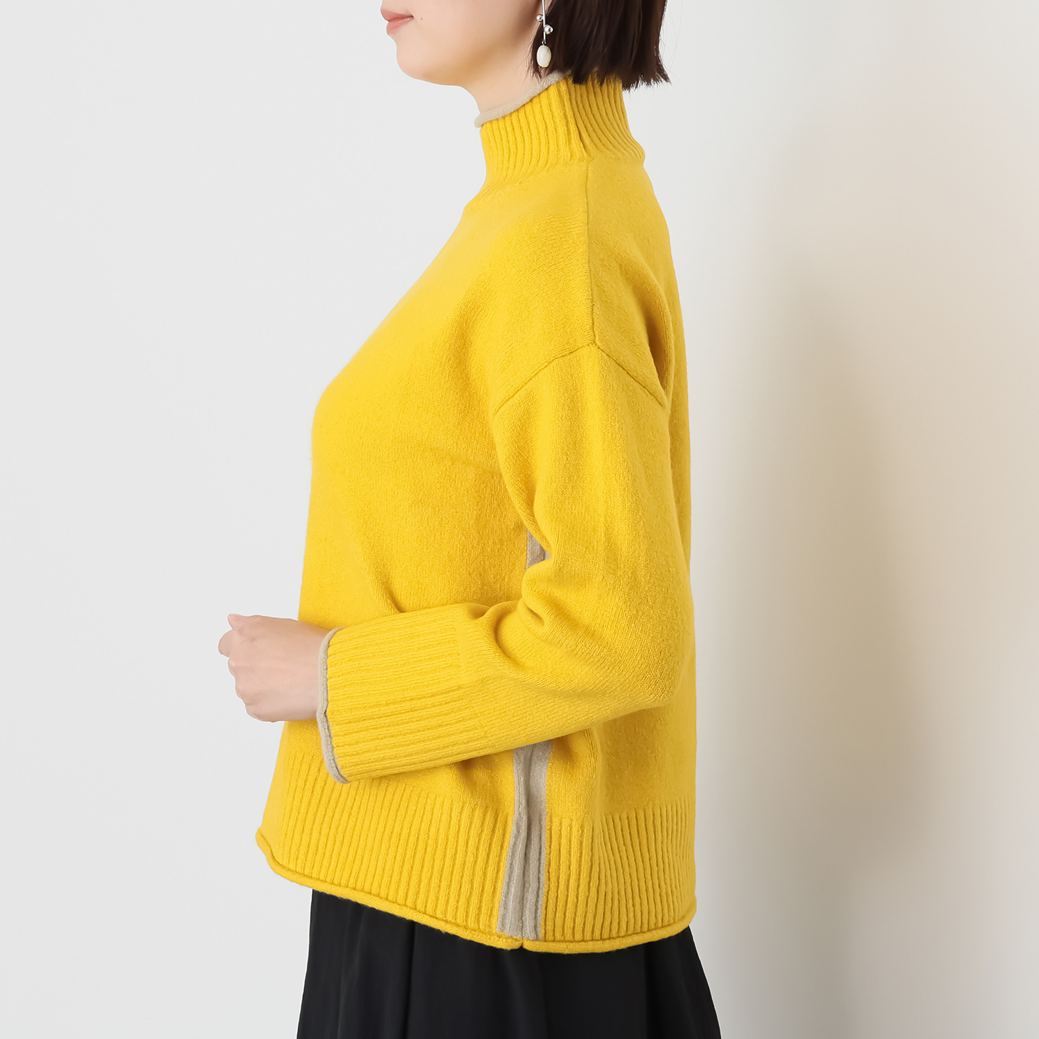 コイビトミサキ 配色ライン ハイネック ニットプルオーバー