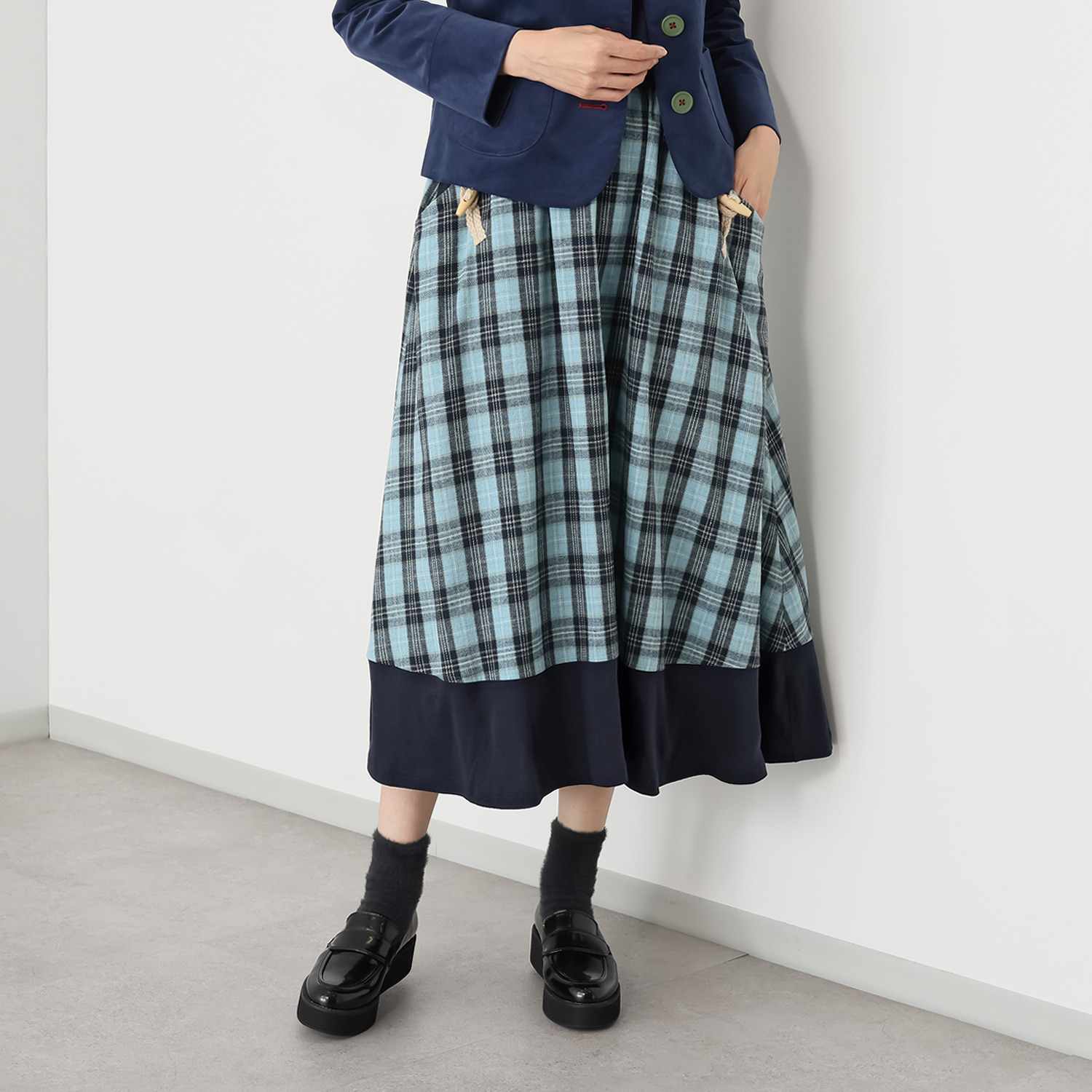 ハヤマ　ブリーズ 別布使い 切替デザイン スカート