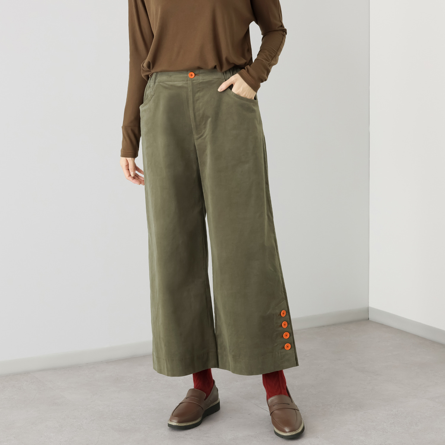 ハヤマ　ブリーズ 微塵コール天 ワイドパンツ