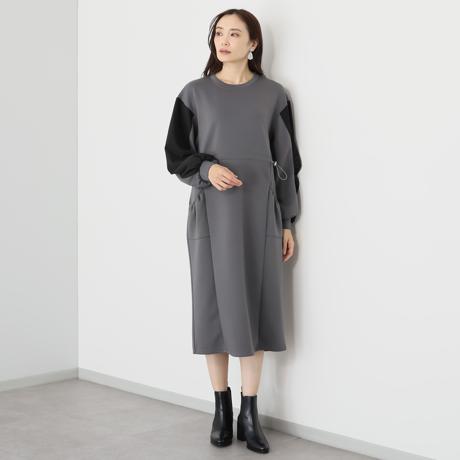 フェアリア　ビス 異素材ドッキング ワンピース