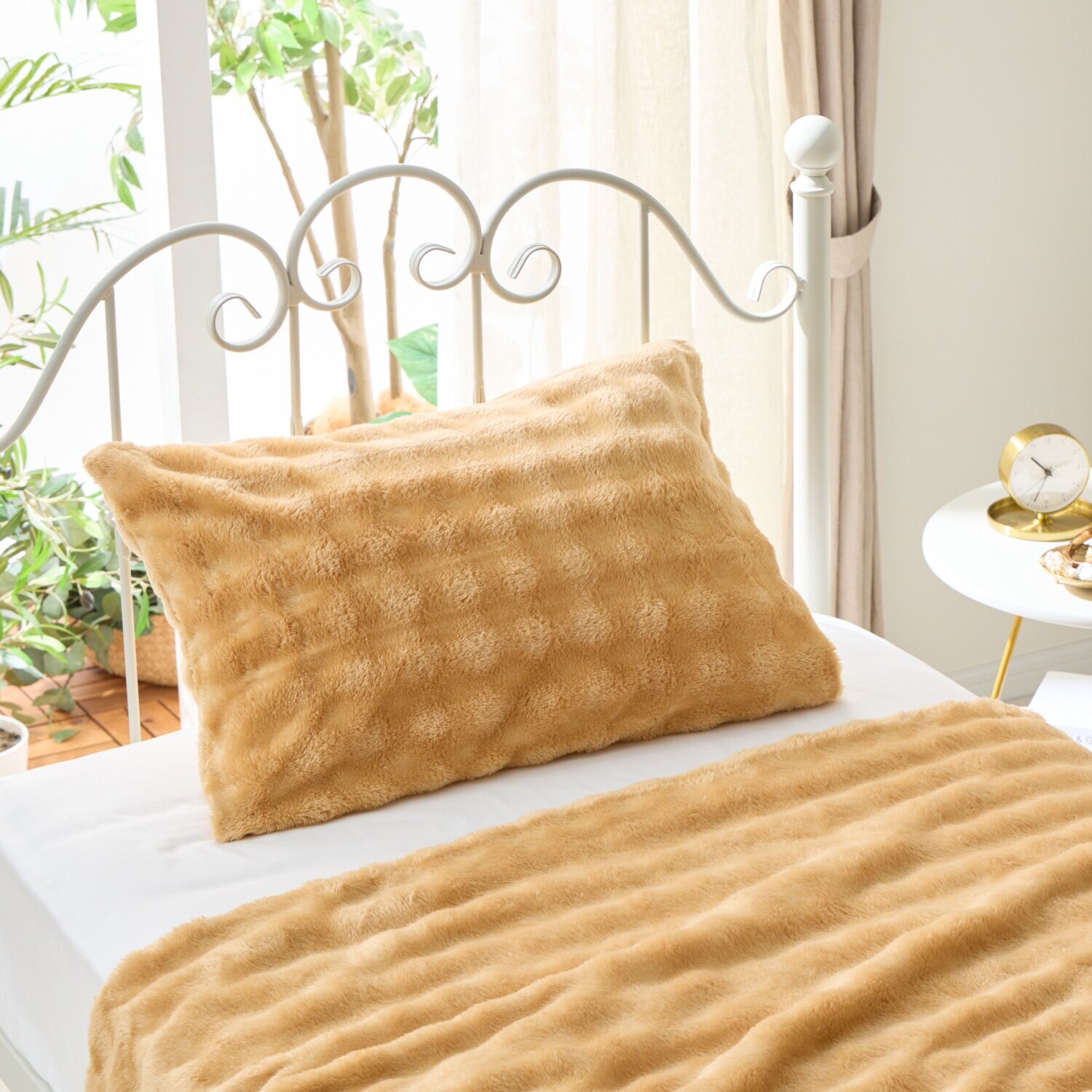 ｎｉｓｈｉｋａｗａ とろけるような 極上ファータッチ ウォームラヴ ピローケース 同色２枚組