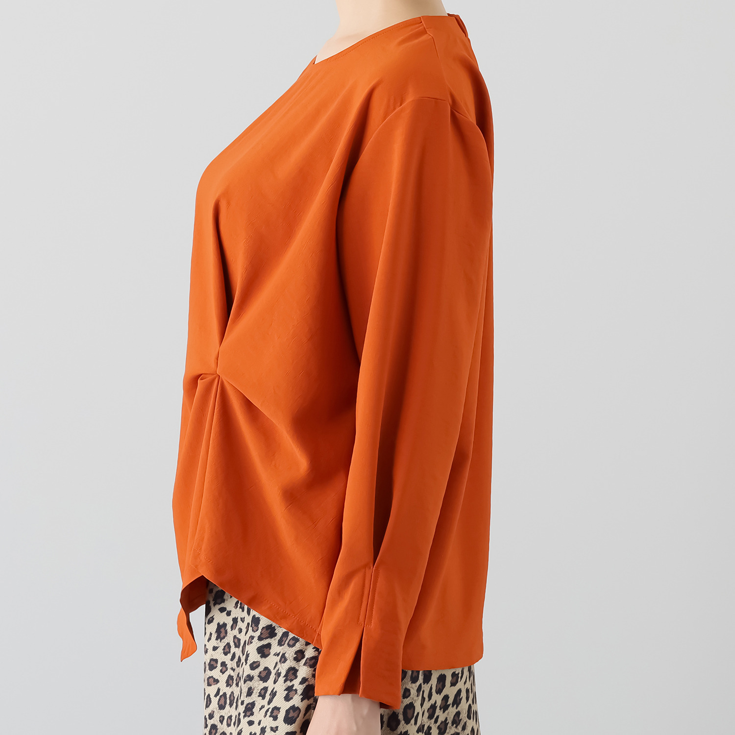 ルティア ドレープアクセント ブラウス