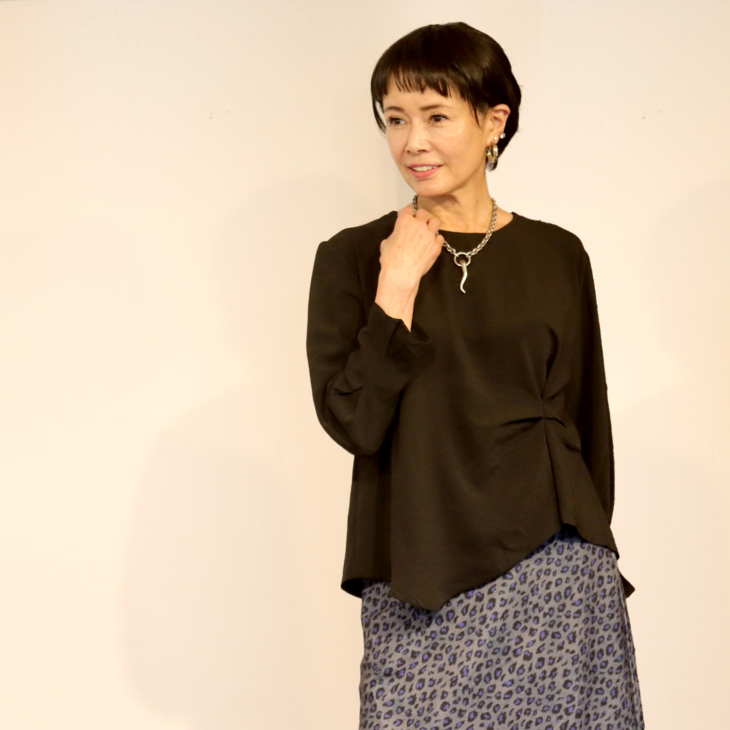 ルティア ドレープアクセント ブラウス