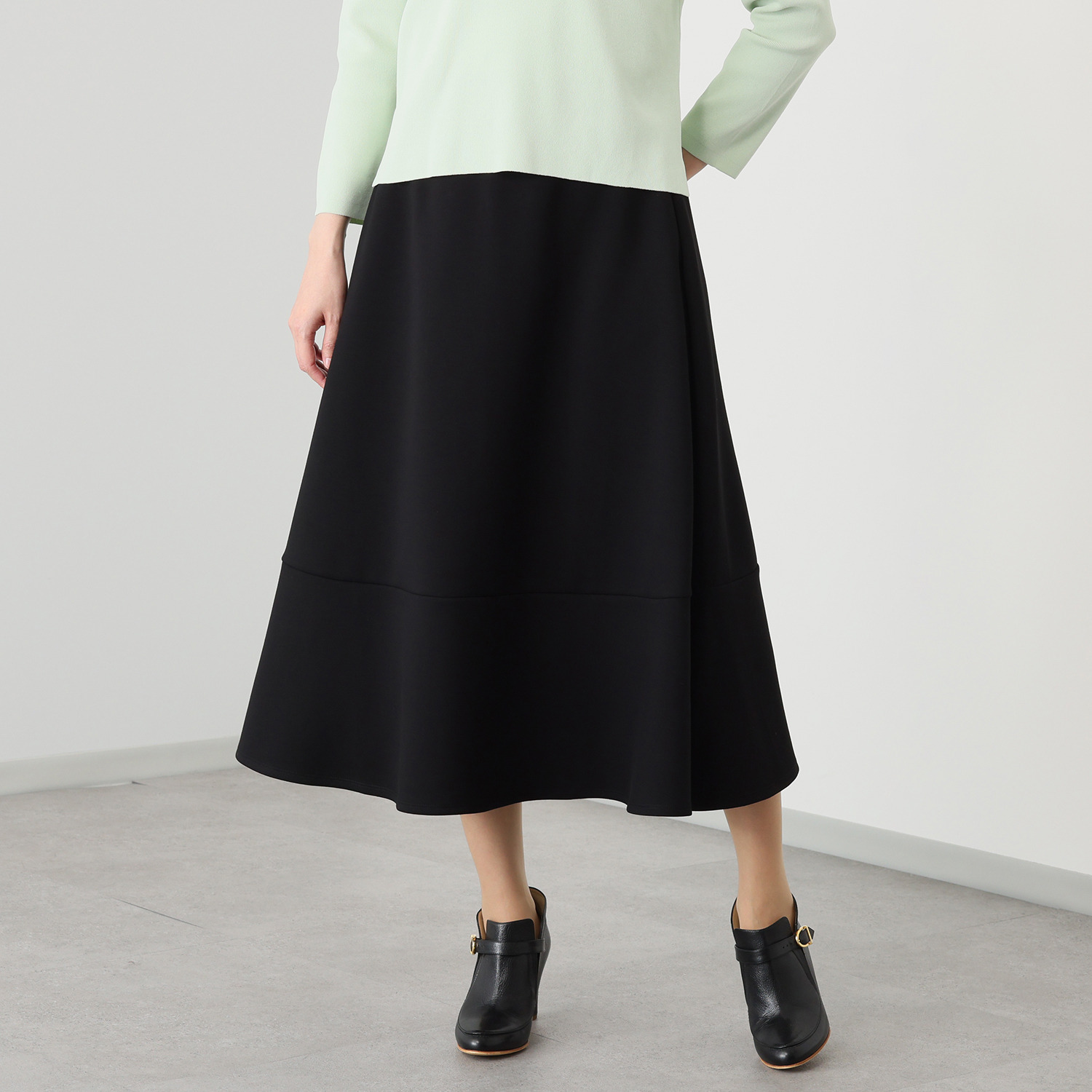 ルクオーレ ソフトダンボール 切替フレアースカート