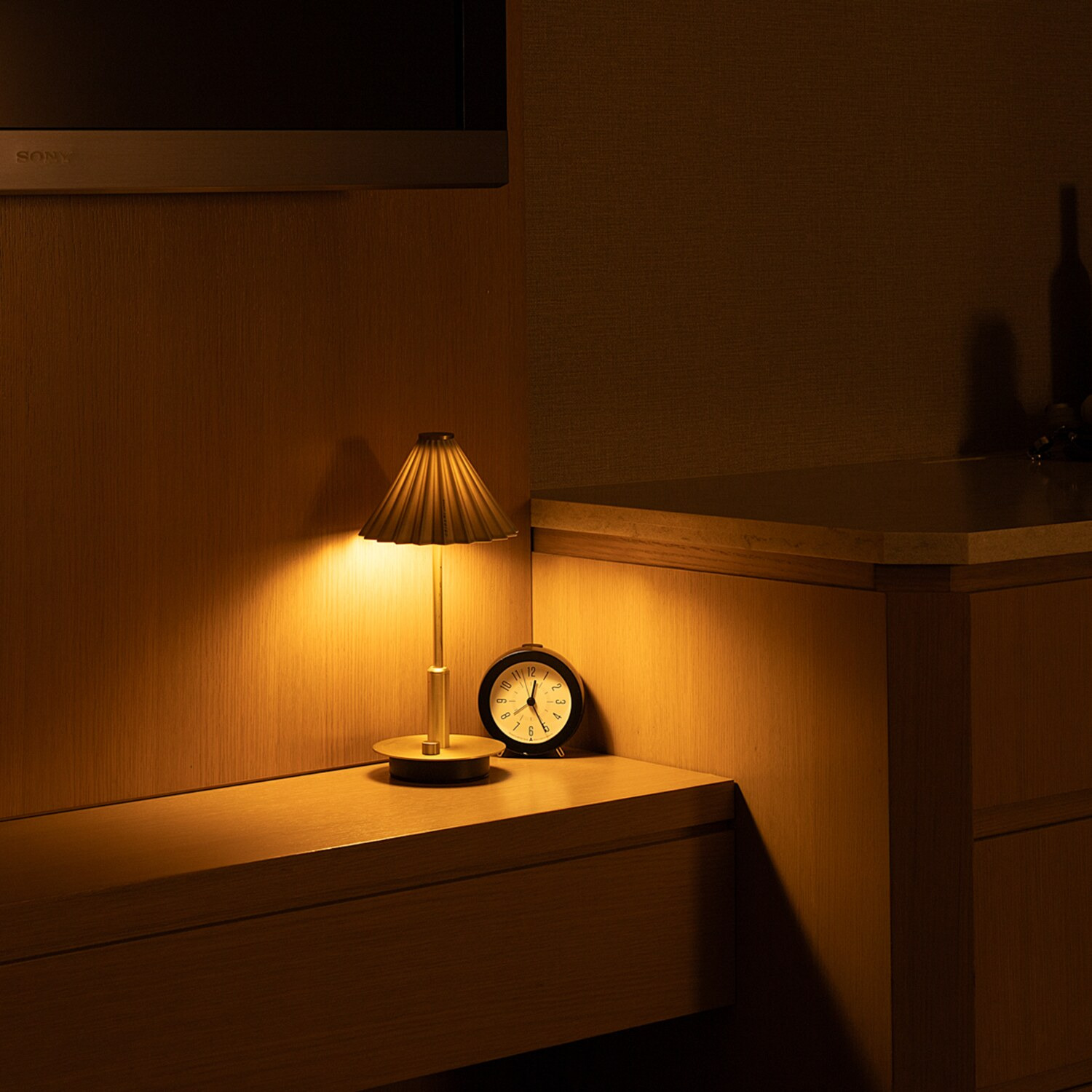 グラムエイト オリガミランプポータブル ＜ブラス＞