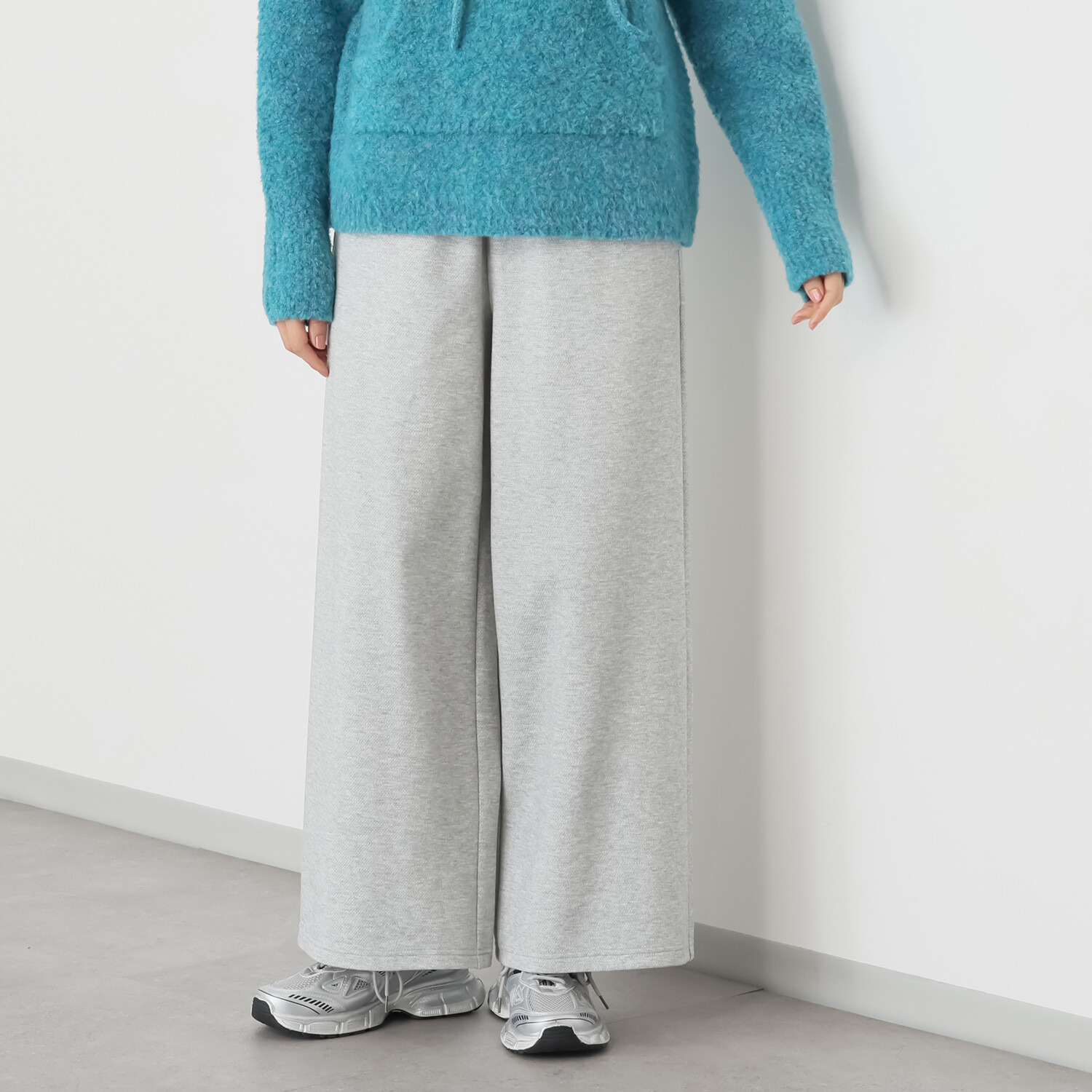 アットランティーヴァ アリア セミワイドパンツ