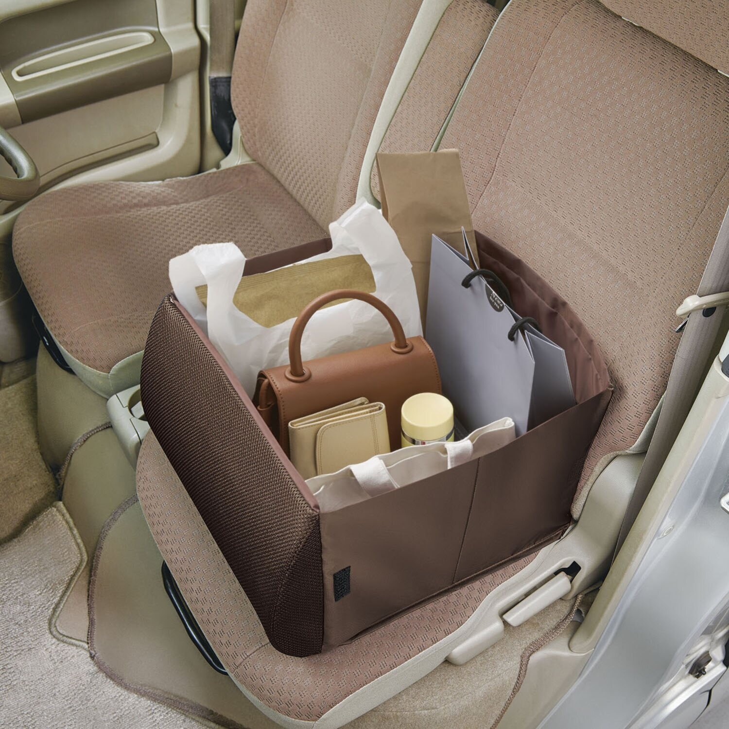 たたんで腰クッション！ 広げて収納ボックスに！ 荷物の転落防止！ シートボックス 腰クッション