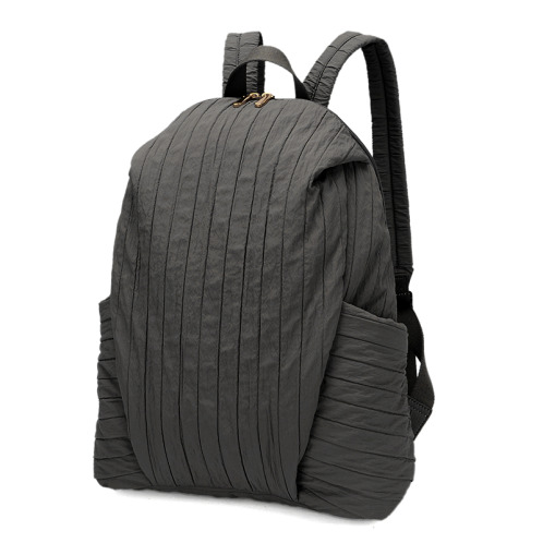 ラルジュ ポケットいっぱい 軽量Ａ４対応リュック