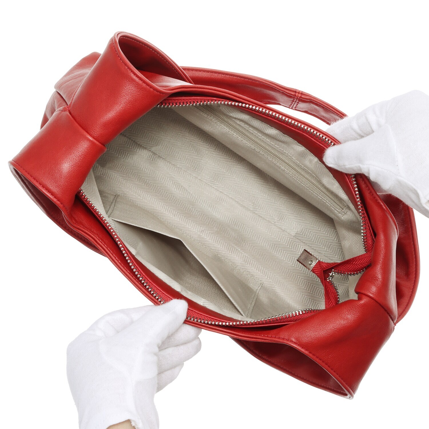 ラルジュ スタッズアクセント ワンハンドルバッグ