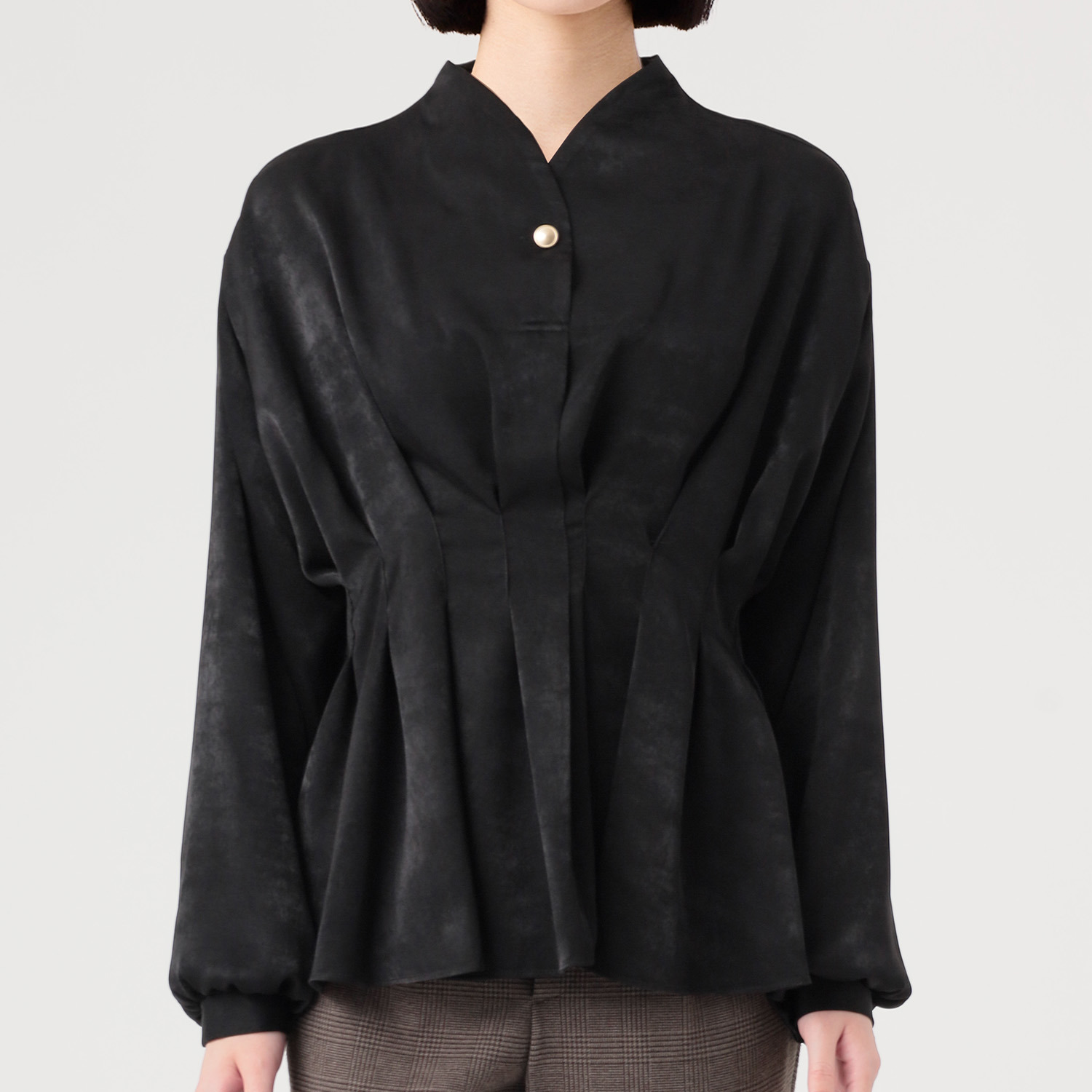 イフェメル／ ダブルフェーストーキョー 日本製 ウエストタック ハイネックブラウス