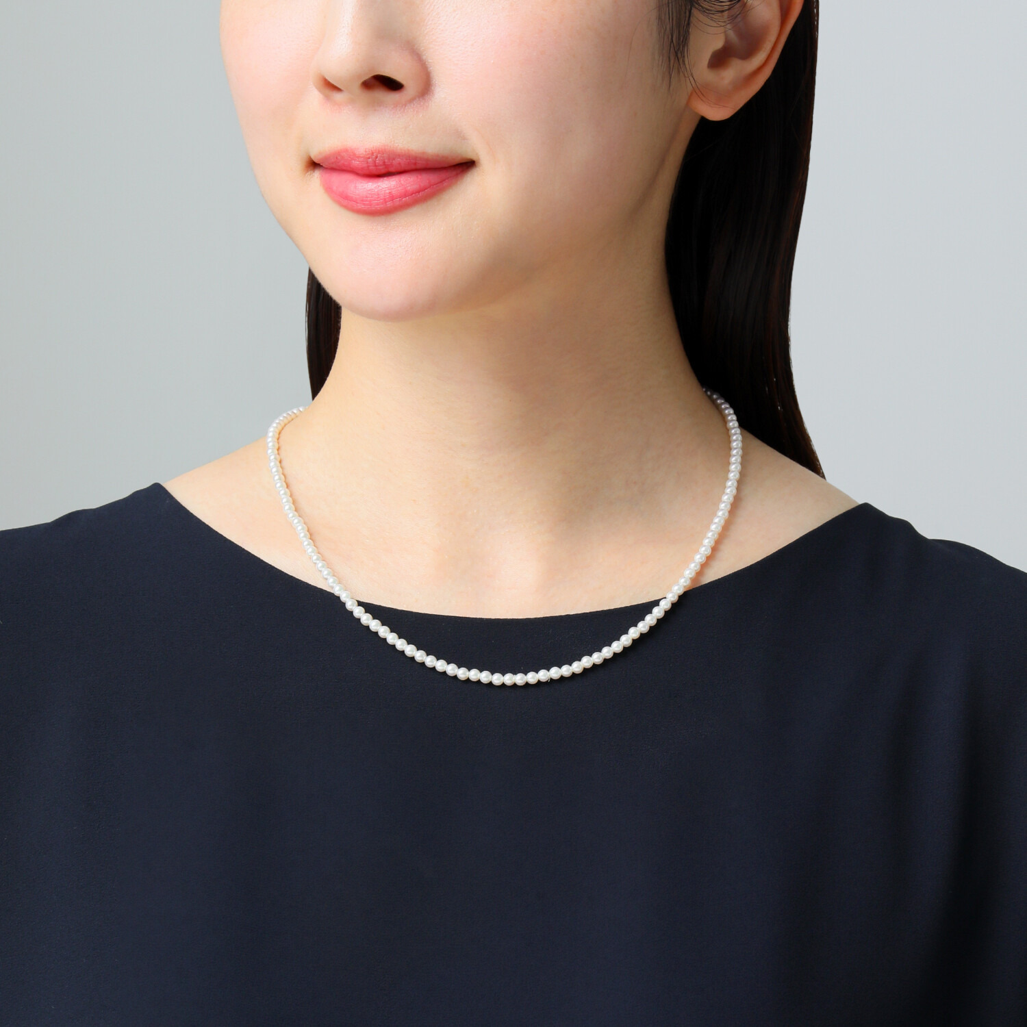 キラレ ステンレス インフィニティカーブ チェーンネックレス＆ 貝パールネックレス ２本セット