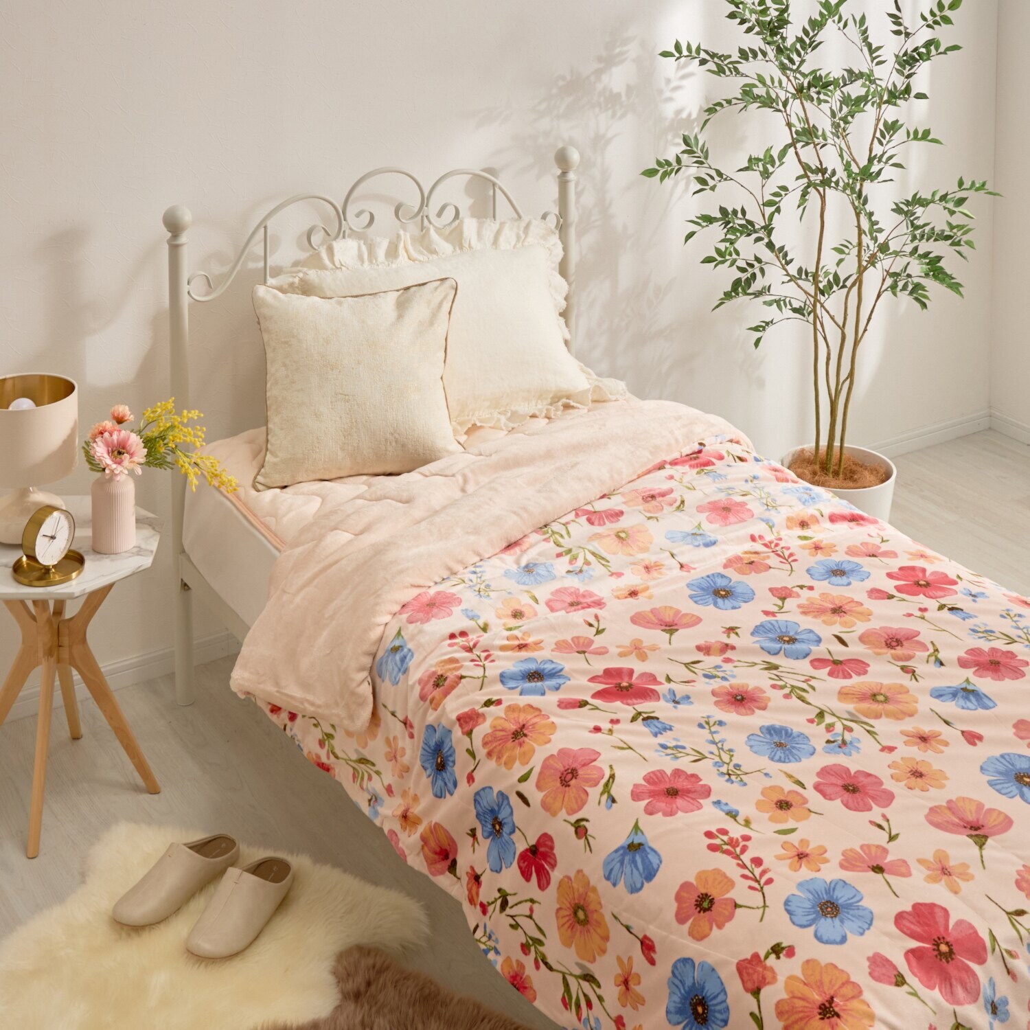 トリプルリッチ 凄暖４ＷＡＹ掛けふとん ＜セミダブル＞