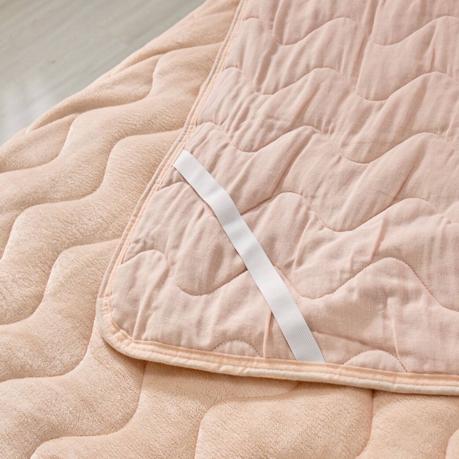 モリリン トリプルリッチ リバーシブル 凄暖敷きパッド ＜セミダブル＞