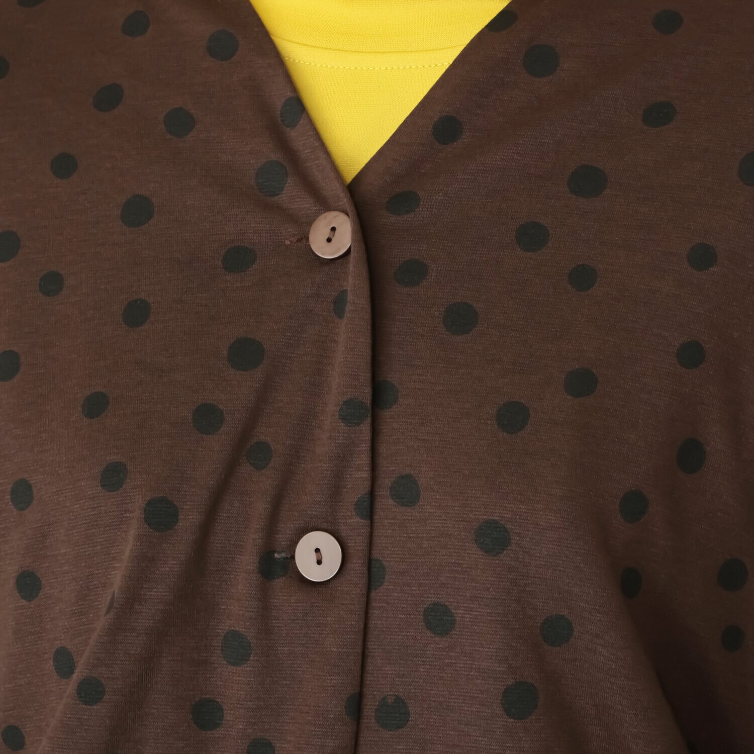 ベルポニー ドットプリント入り ストレッチジャージー使用 リラックスシルエット デザインカーディガン