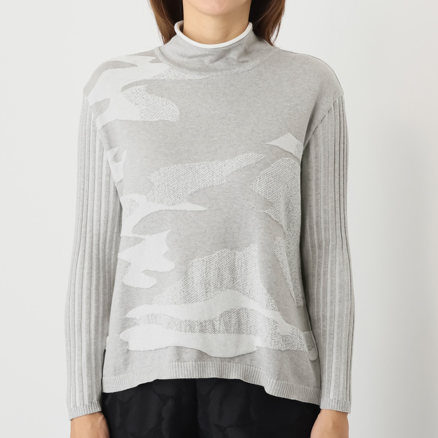 ヨシヨシ バイ　ピージェイ オリジナルジャガード編 ボックスシルエット ハイネックプルオーバー