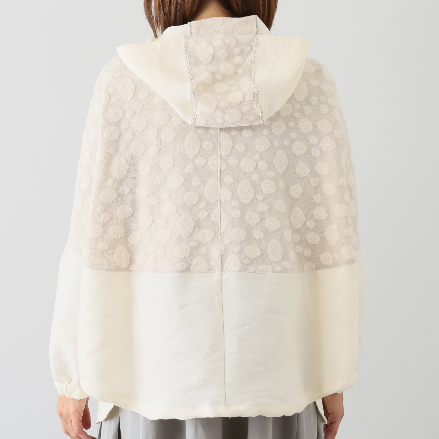 ヨシヨシ バイ　ピージェイ 異素材切替 リラックスシルエット デザインフード付 ジップアップジャケット