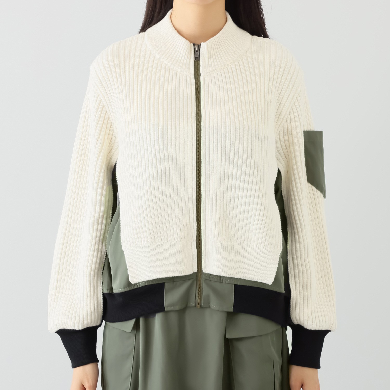 オン　ザ　エッジ ニットドッキング おしゃれに差がつく 大人のＭＡ１ブルゾン