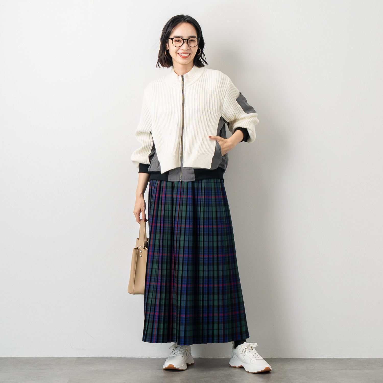 オン　ザ　エッジ ニットドッキング おしゃれに差がつく 大人のＭＡ１ブルゾン