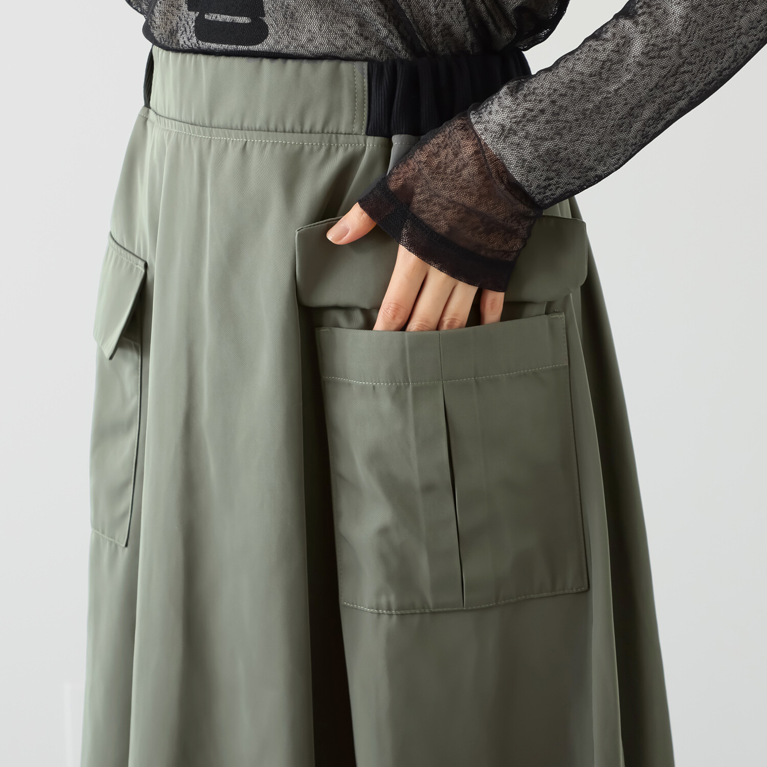 オン　ザ　エッジ バレルシルエットが新しい 大人テイストが光る ワークポケット ロングスカート