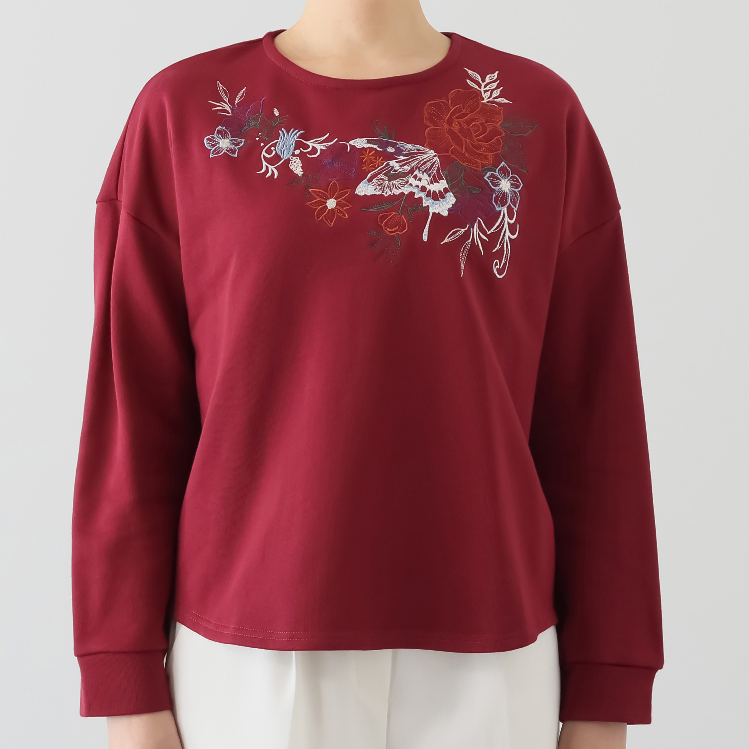 スカラー 花蝶刺しゅう 水玉切替 裏毛プルオーバー