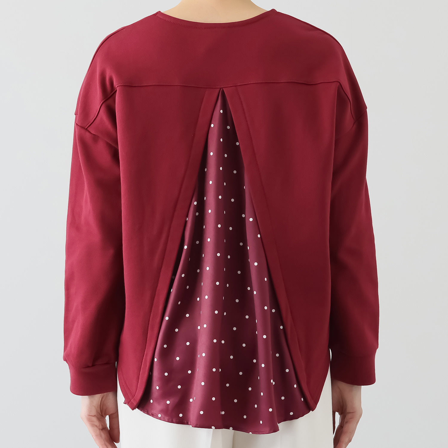 スカラー 花蝶刺しゅう 水玉切替 裏毛プルオーバー