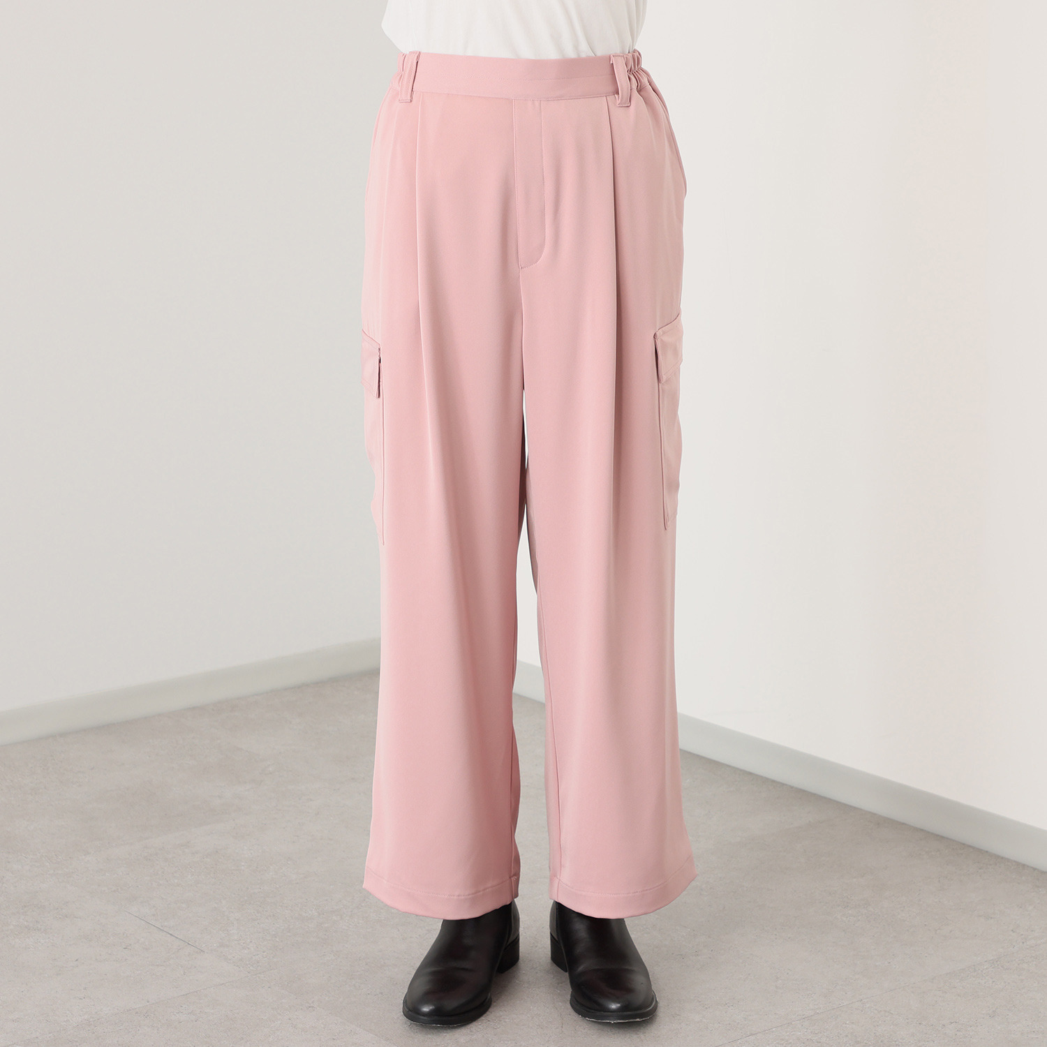 リラリー カーゴパンツ